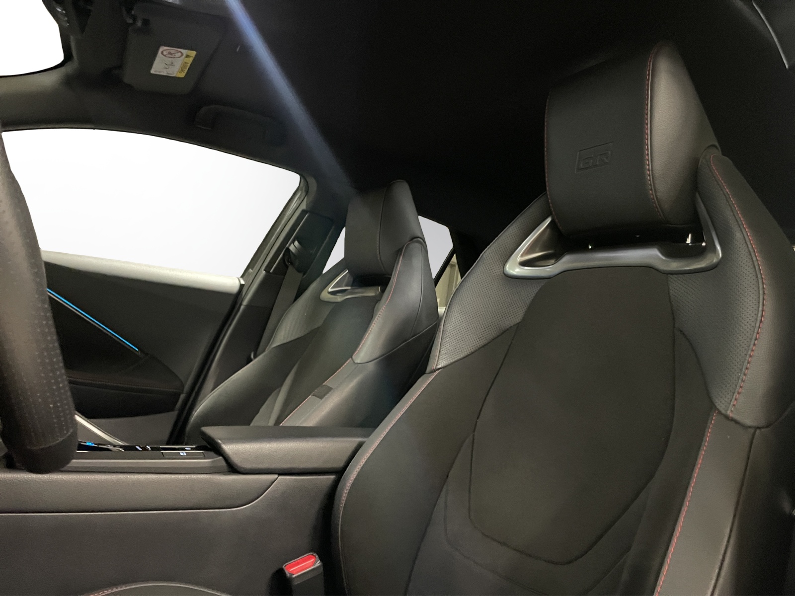 Image TOYOTA C-HR C-HR 2.0 HSD CVT GR Sport