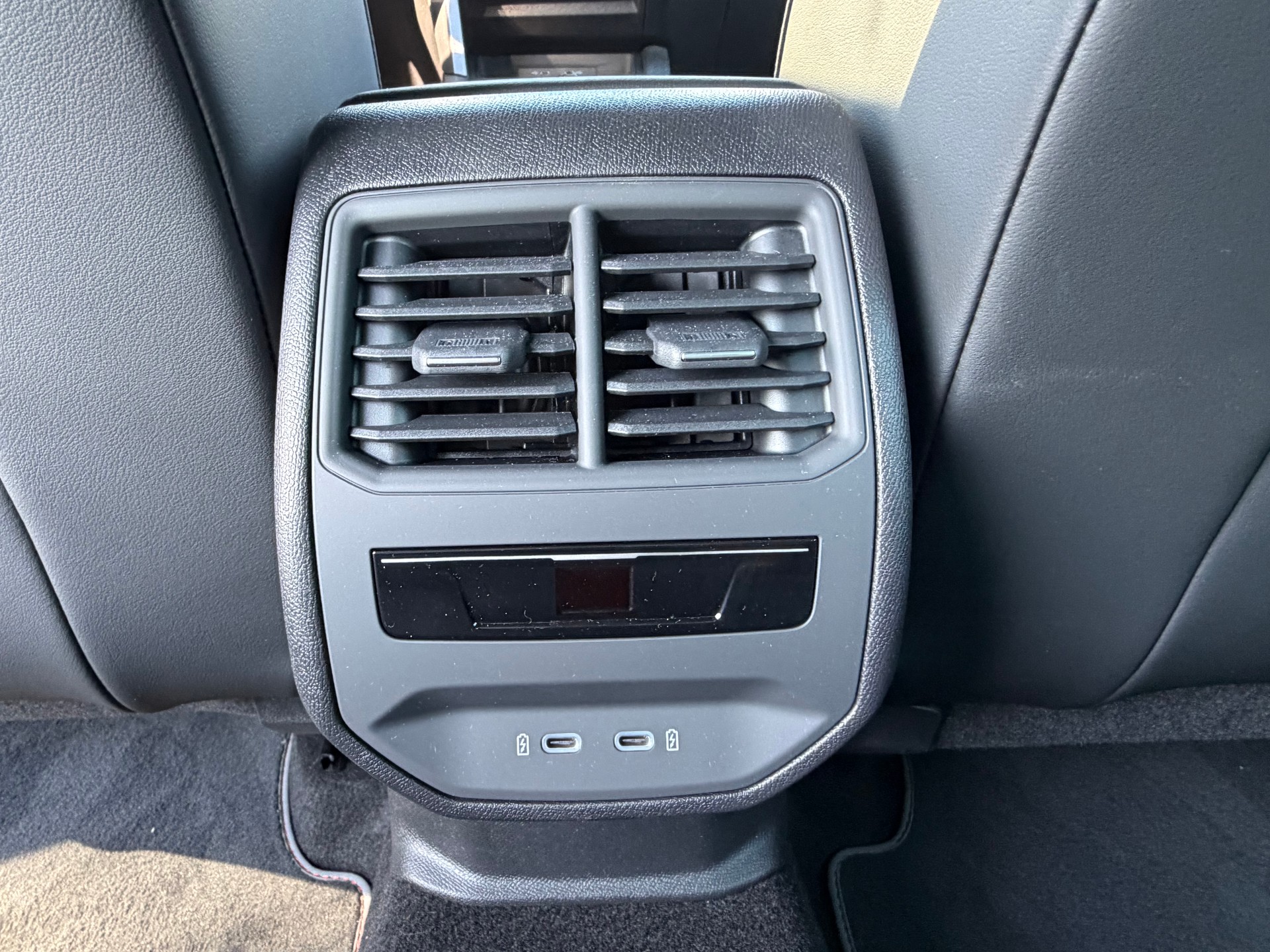 SEAT Leon ST 1.4 eHybrid pHEV DSG Move FR-image-10