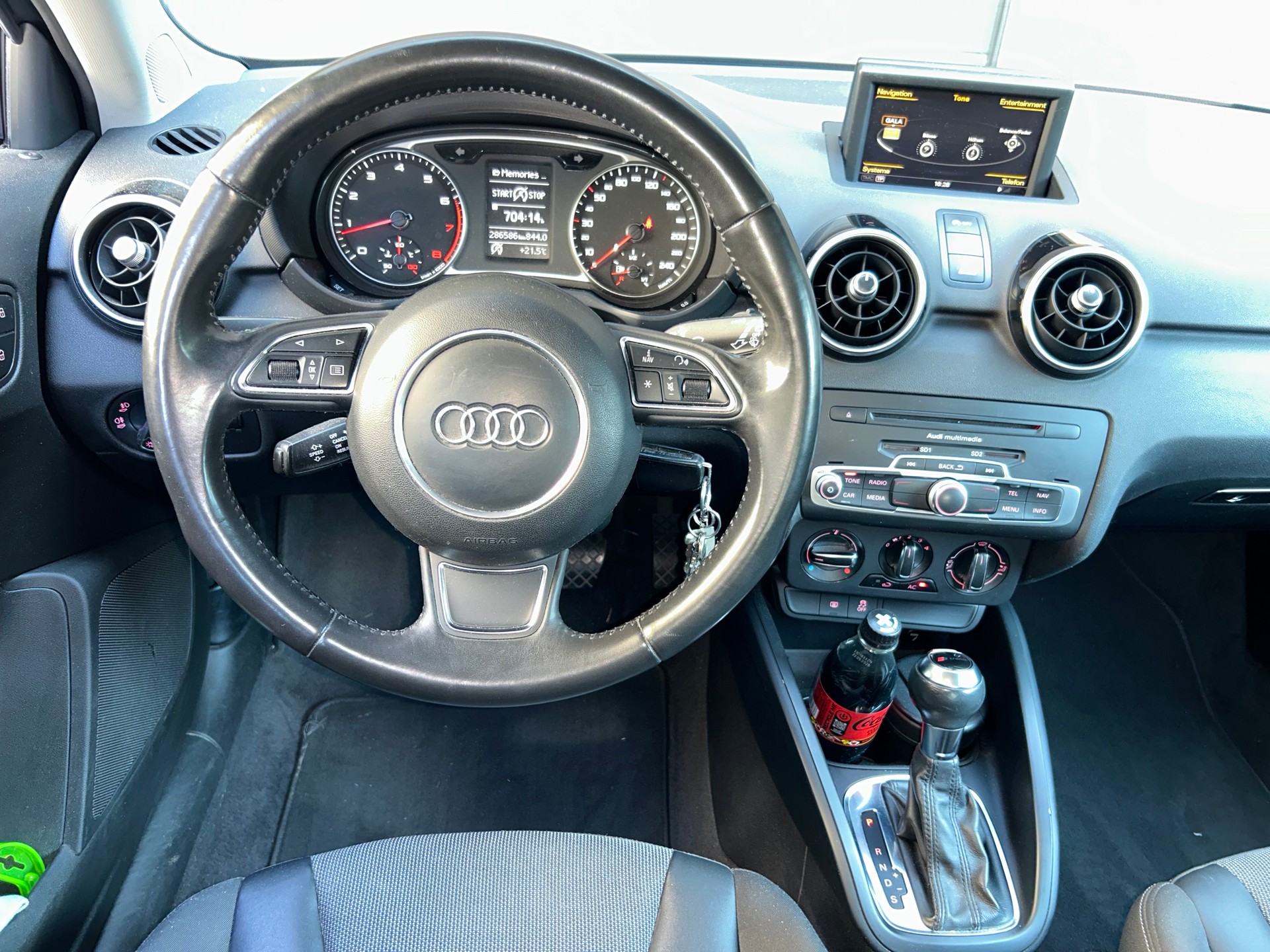 AUDI 1.4 TFSI Ambition S-Tronic-image-3