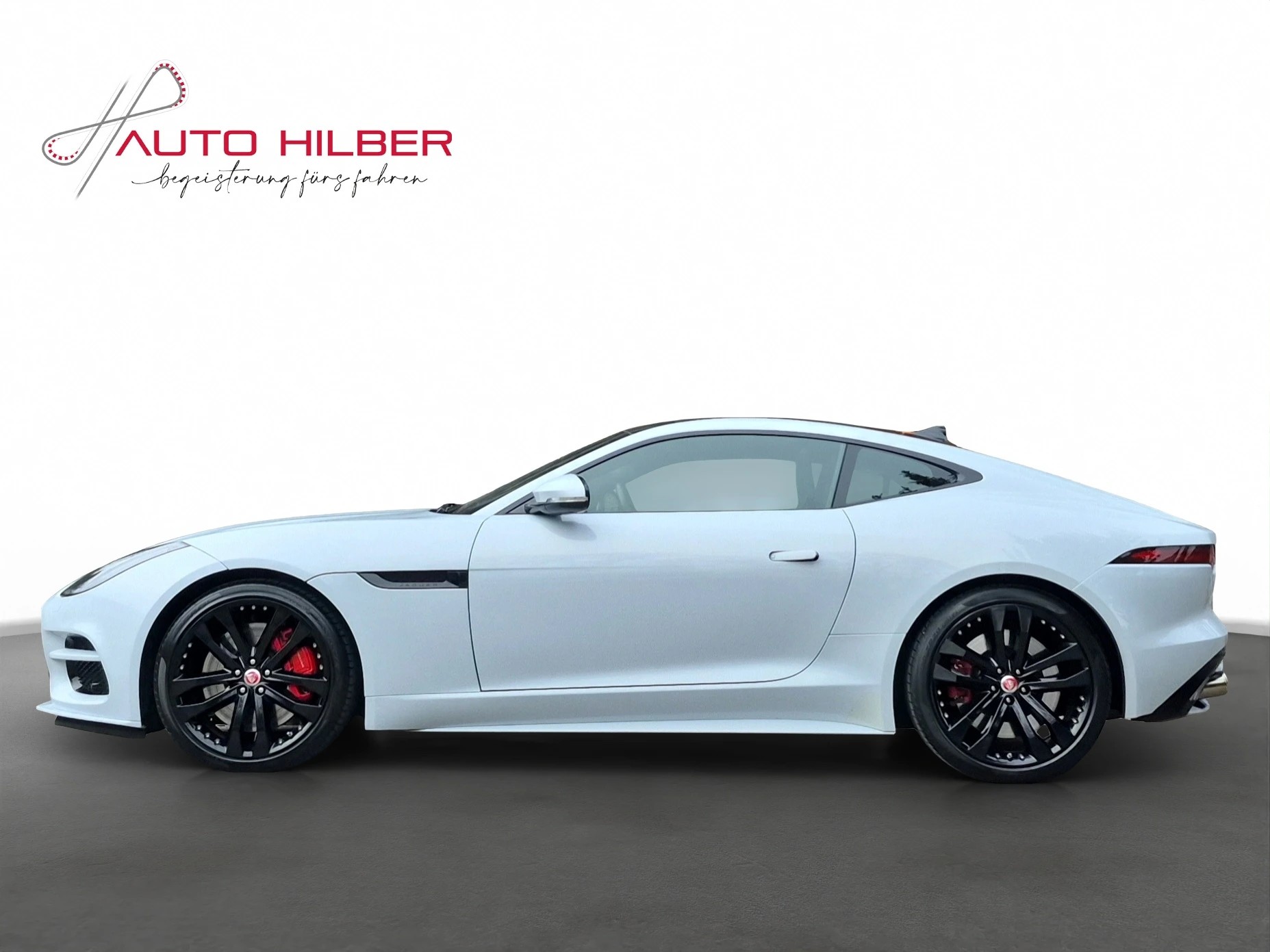 JAGUAR F-Type Coupé 5.0 V8 S/C R AWD Automatik *ohne OPF*-showroom-element-2