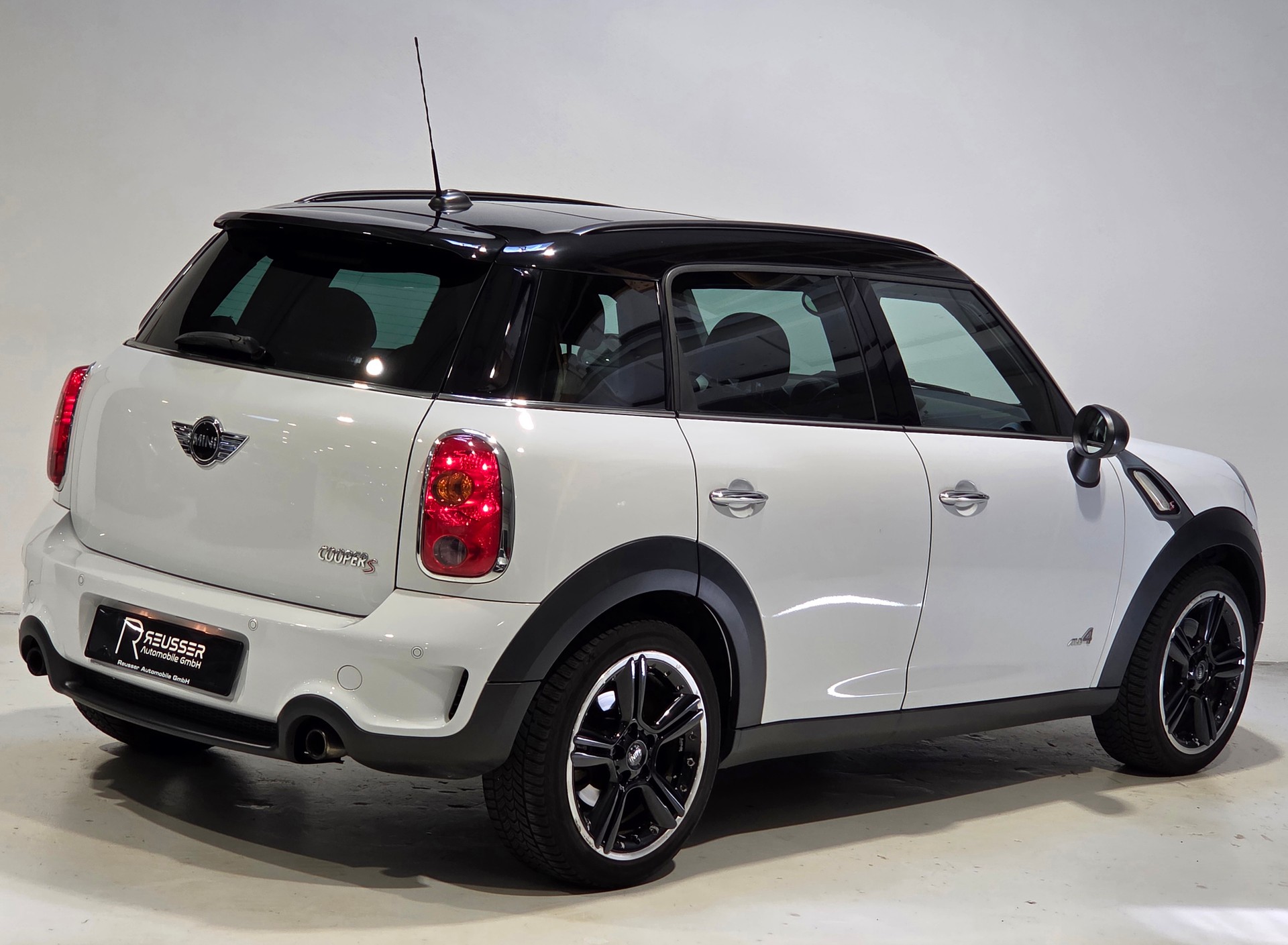 MINI Countryman Cooper S ALL4-image-20