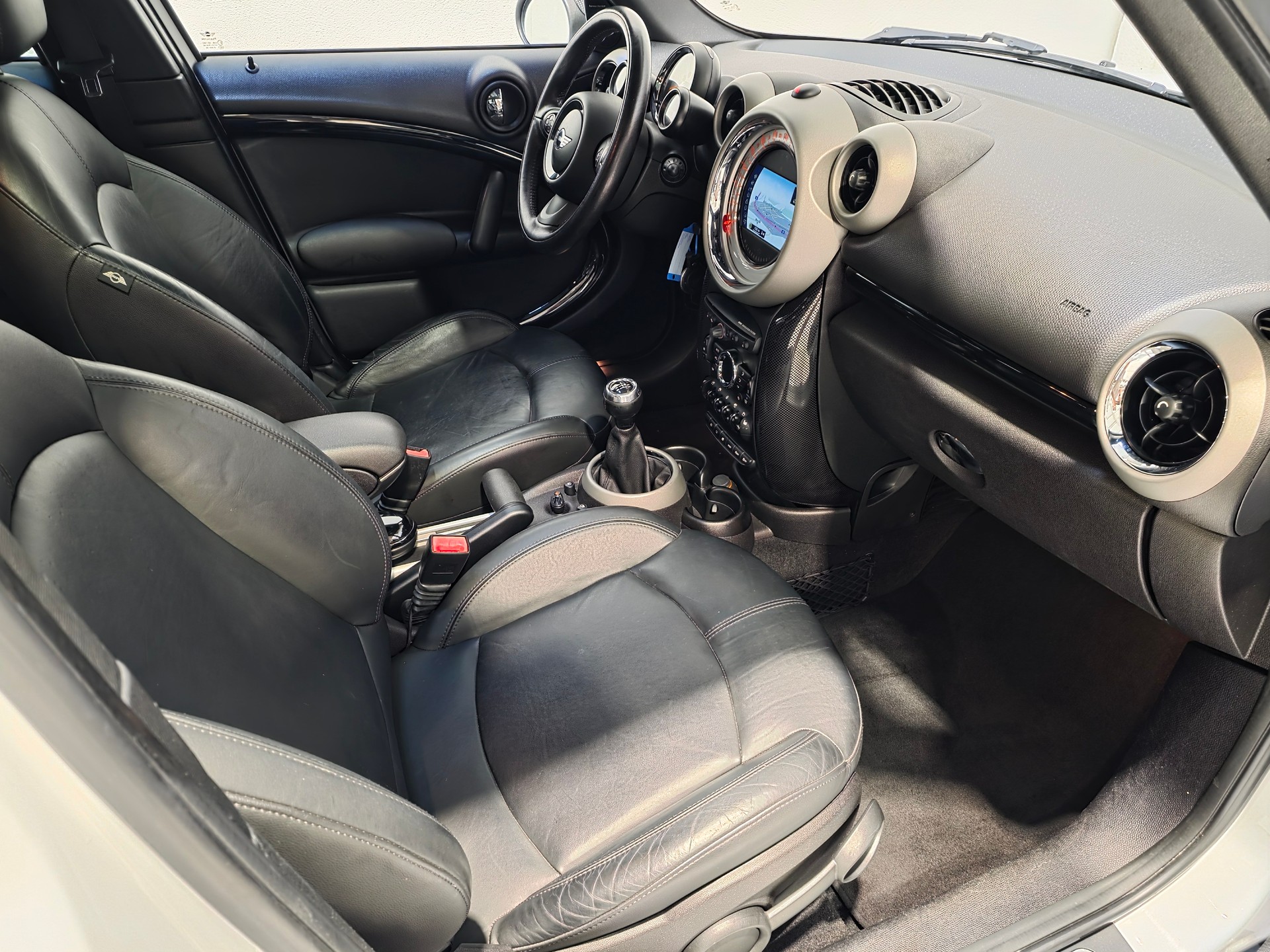 MINI Countryman Cooper S ALL4-image-13