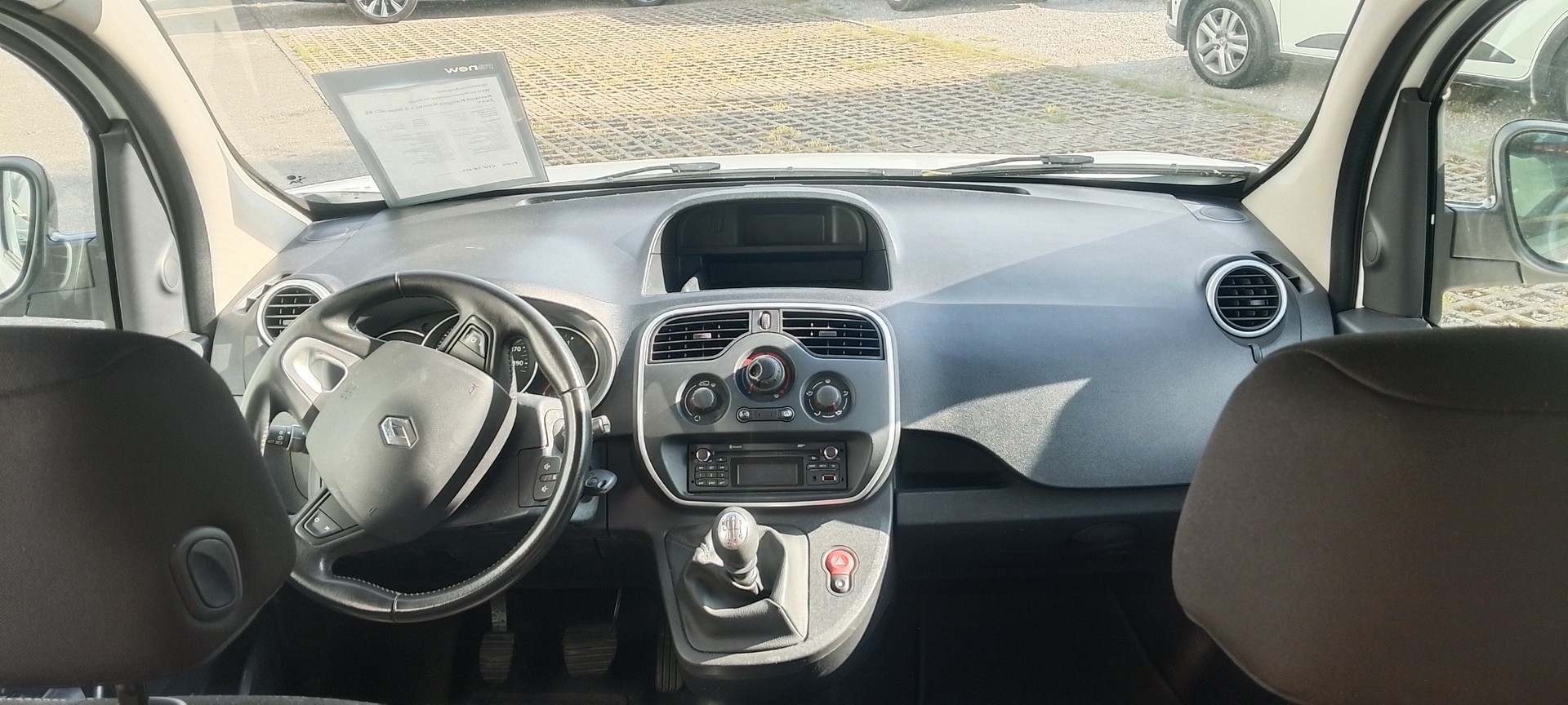 RENAULT 1.5 Blue dCi 95 Zen+-image-2