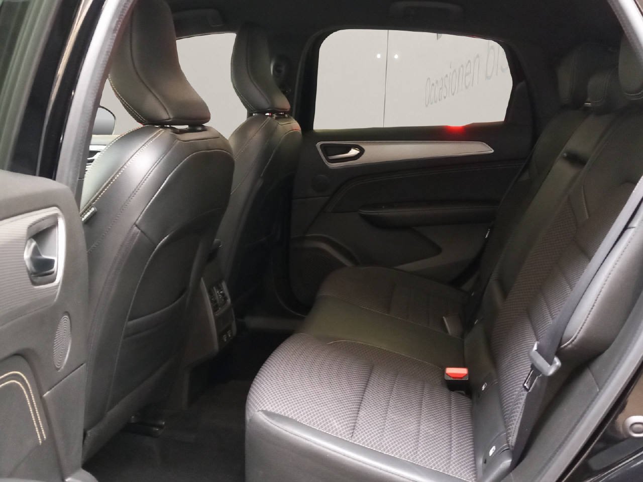 RENAULT Arkana 1.6 E-Tech techno-image-9