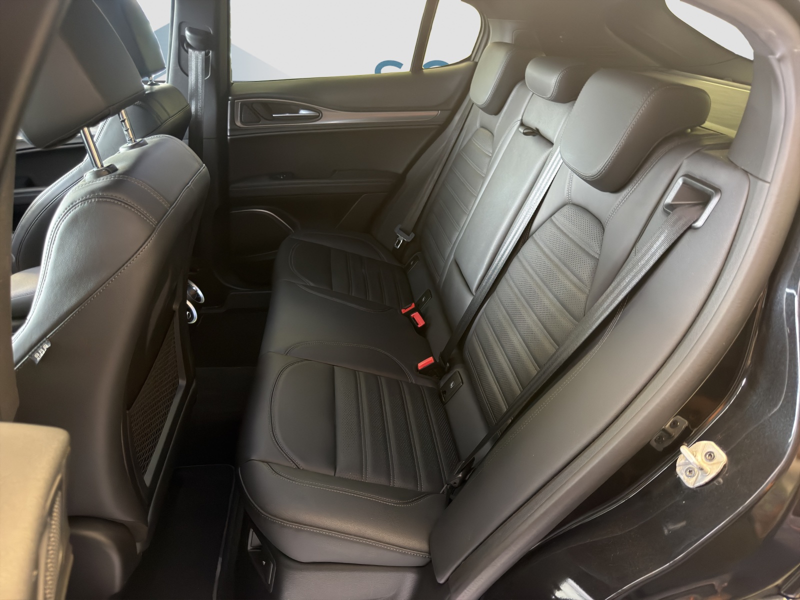 ALFA ROMEO STELVIO 2.0 Q4 280 Veloce-image-6