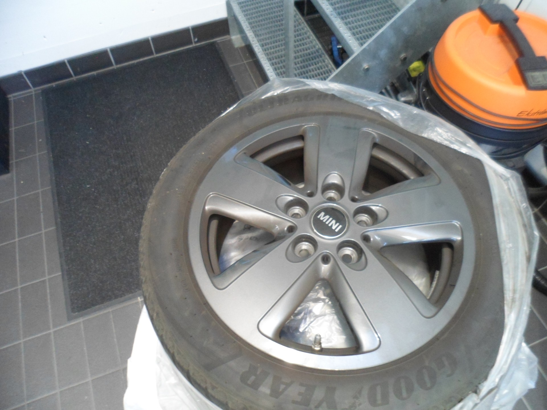 MINI Cooper Steptronic DKG-image-15