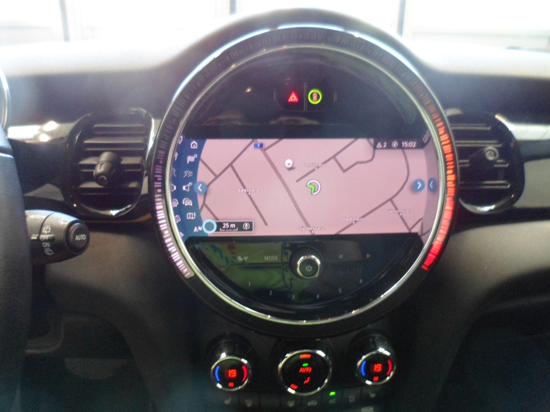 MINI Cooper Steptronic DKG-image-12