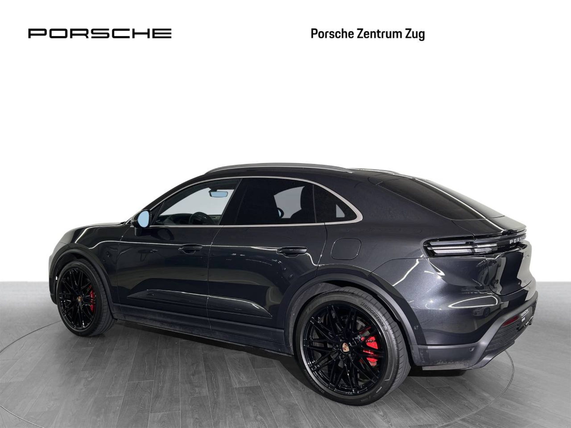PORSCHE Macan 4S-image-2