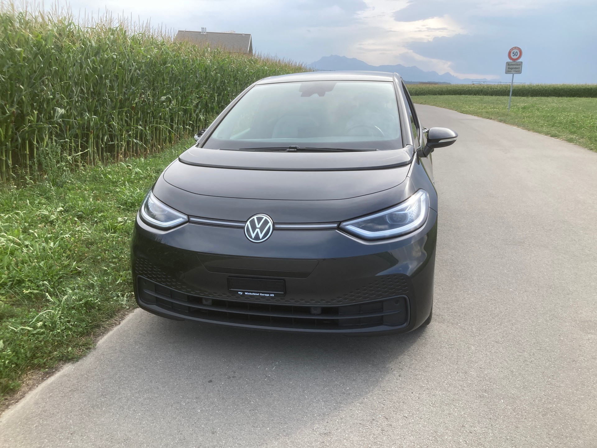 VW ID.3 Pro Performance 58 kWh Family-image-1