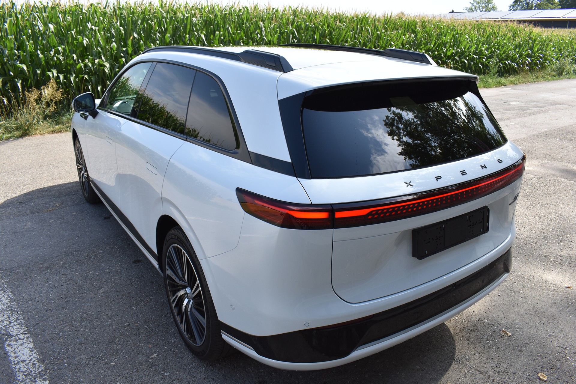 XPENG G9 93kWh Performance AWD-image-7