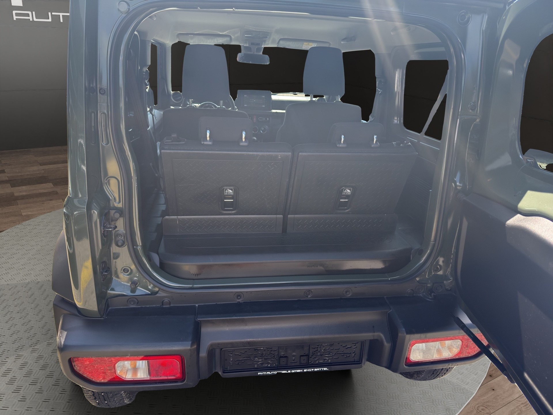 SUZUKI Jimny 1.5 Compact+ 4x4 AUT-image-9