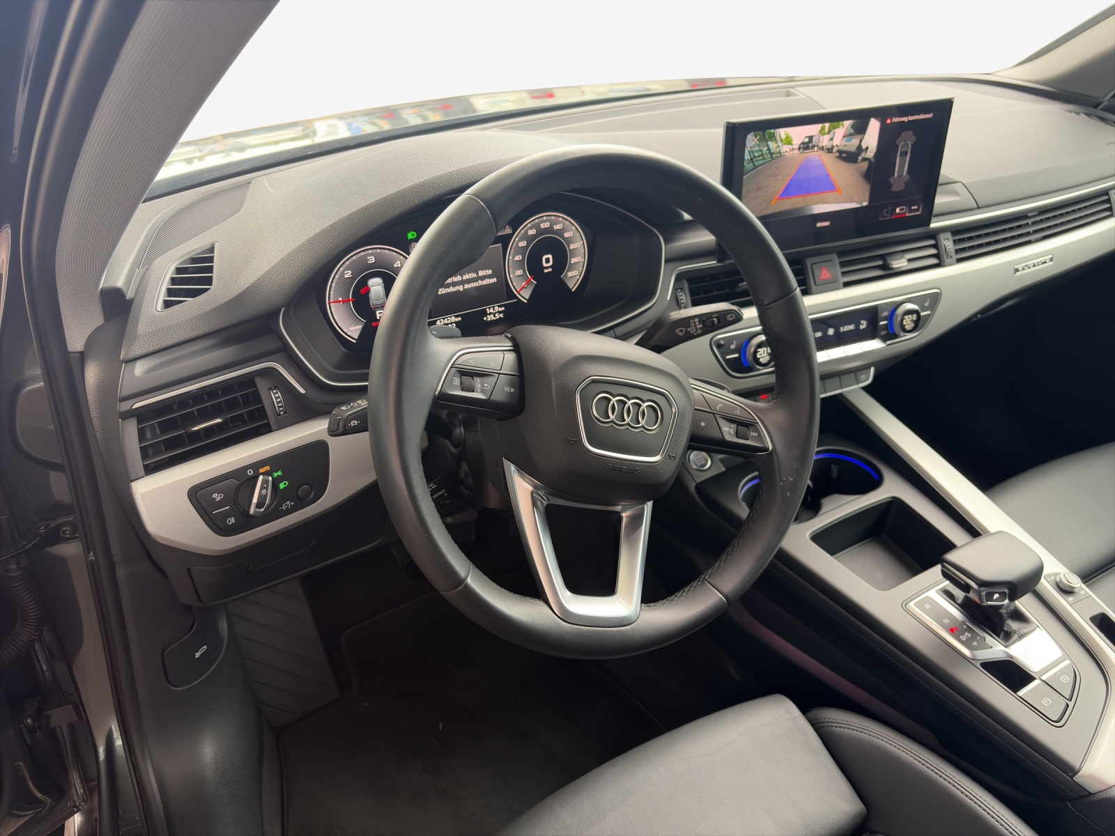 AUDI A4 Avant 40 TDI S line quattro S-tronic-image-9