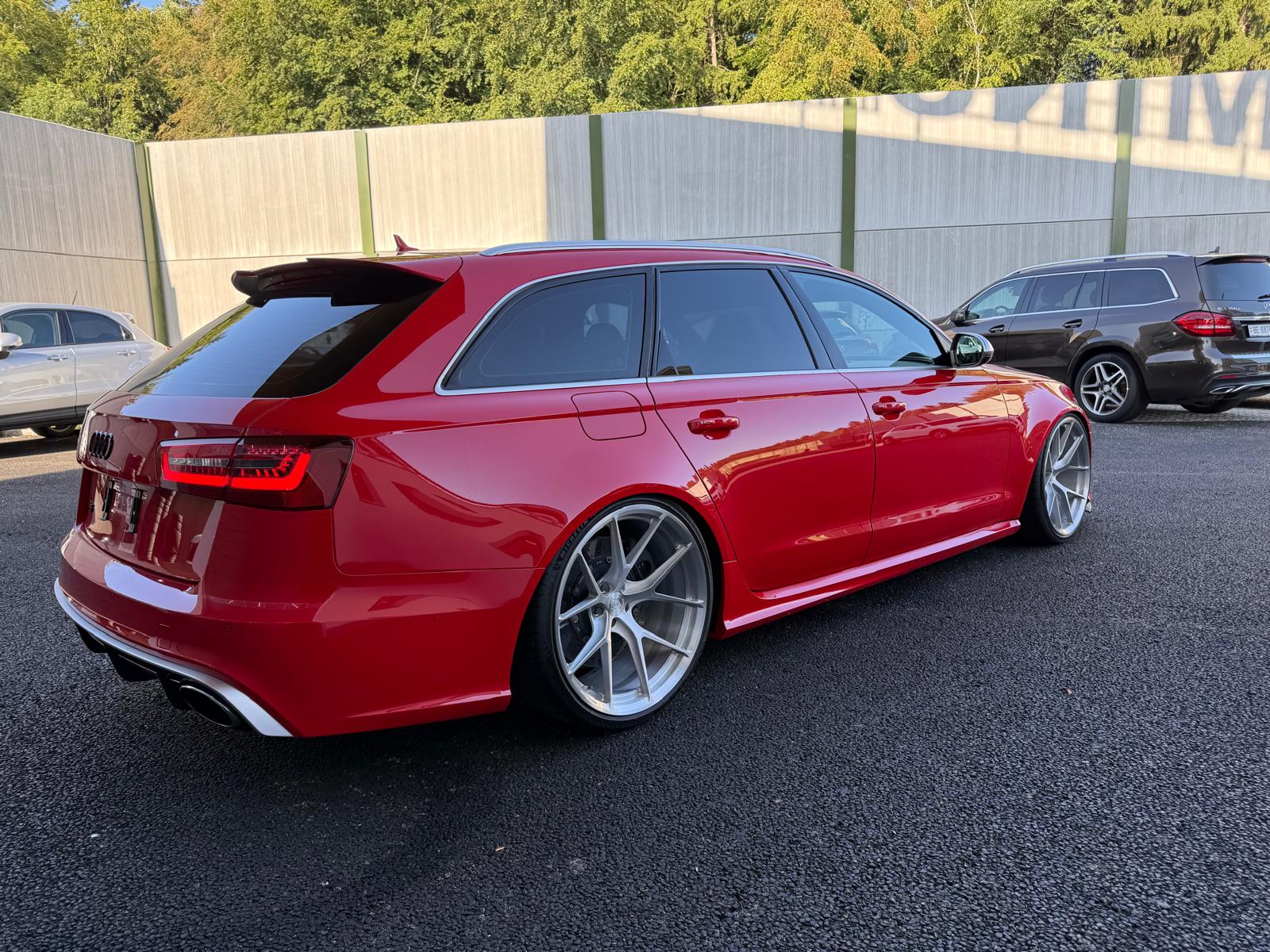 AUDI RS6 Avant 4.0 TFSI V8 quattro Tiptronic-image-5
