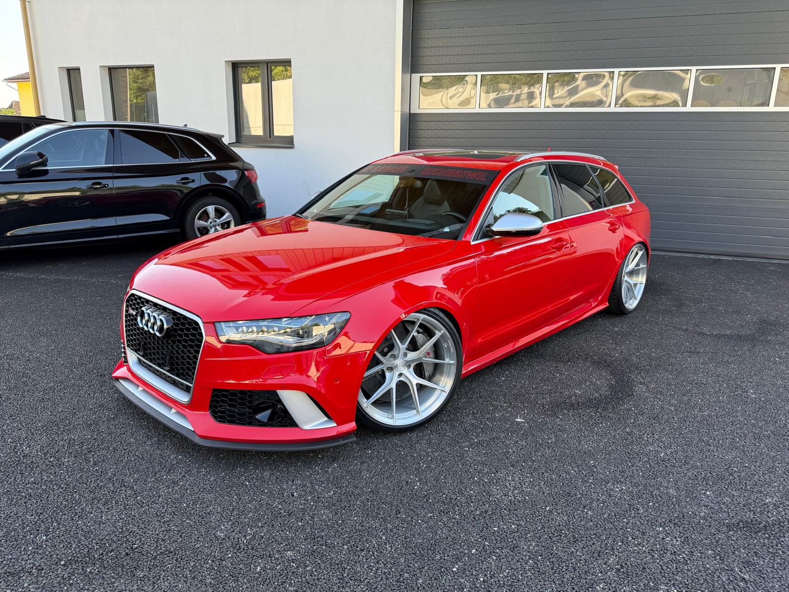 AUDI RS6 Avant 4.0 TFSI V8 quattro Tiptronic-image-2