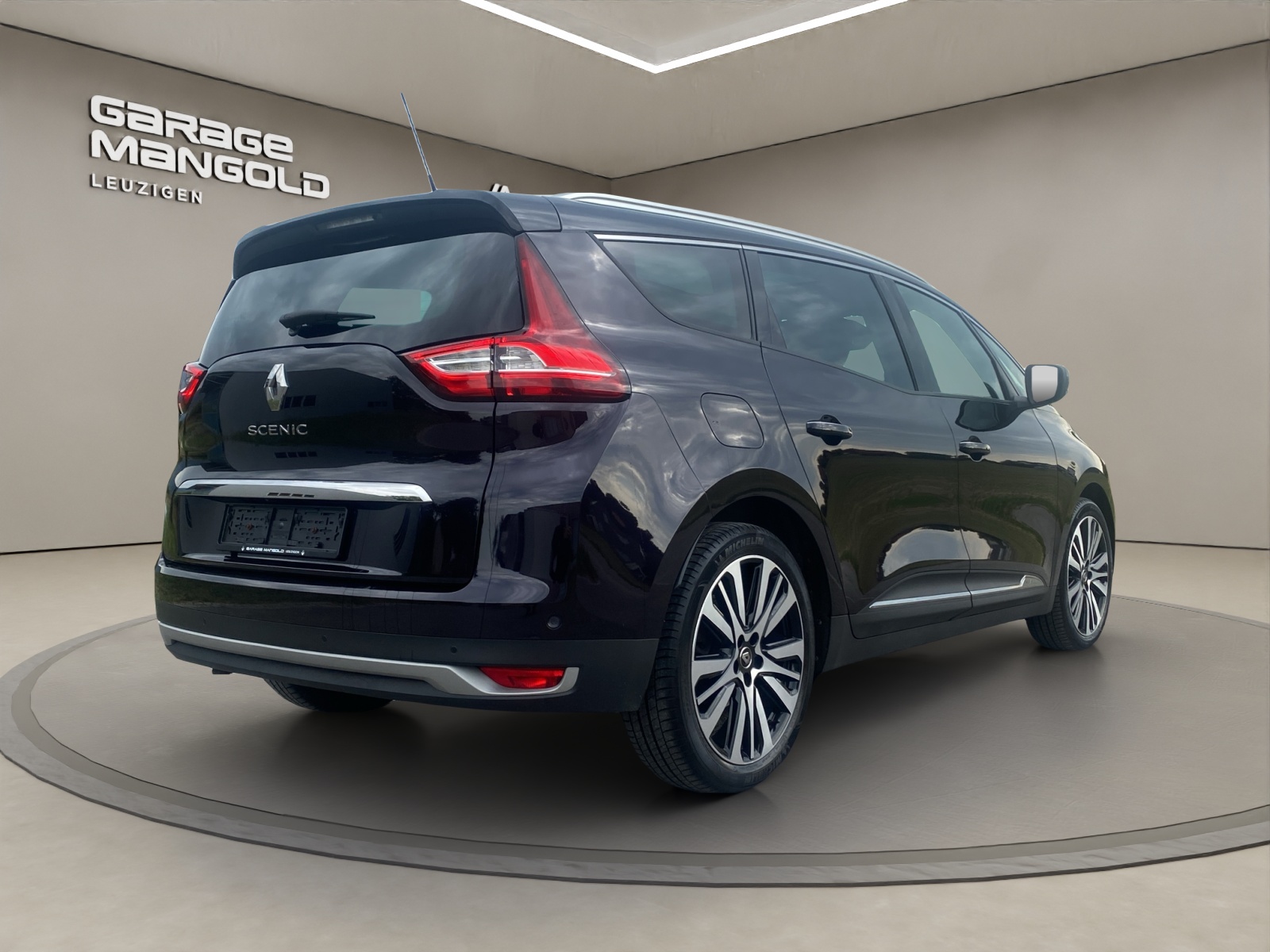 RENAULT Grand Scénic 1.3 16V Turbo Initiale Paris EDC-image-4