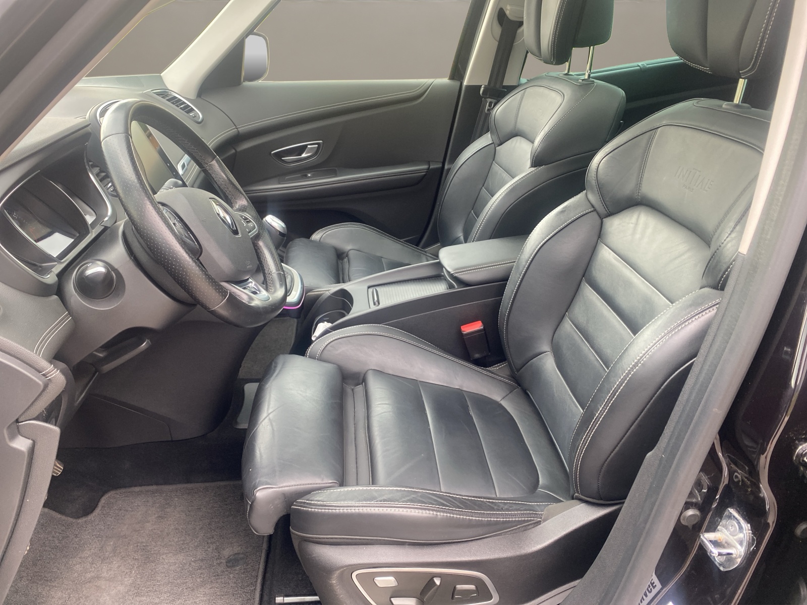 RENAULT Grand Scénic 1.3 16V Turbo Initiale Paris EDC-image-8