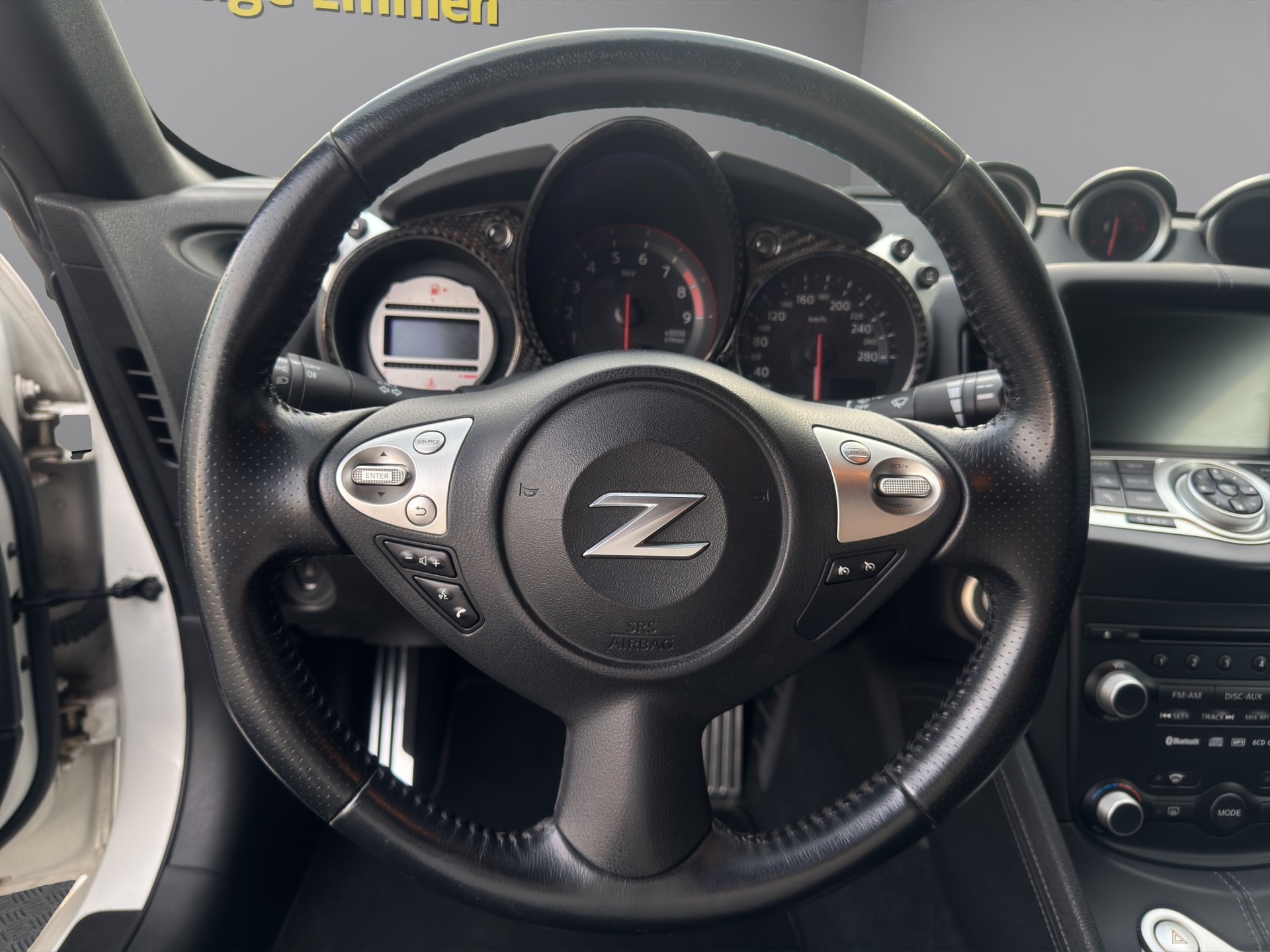 NISSAN 370 Z-image-17