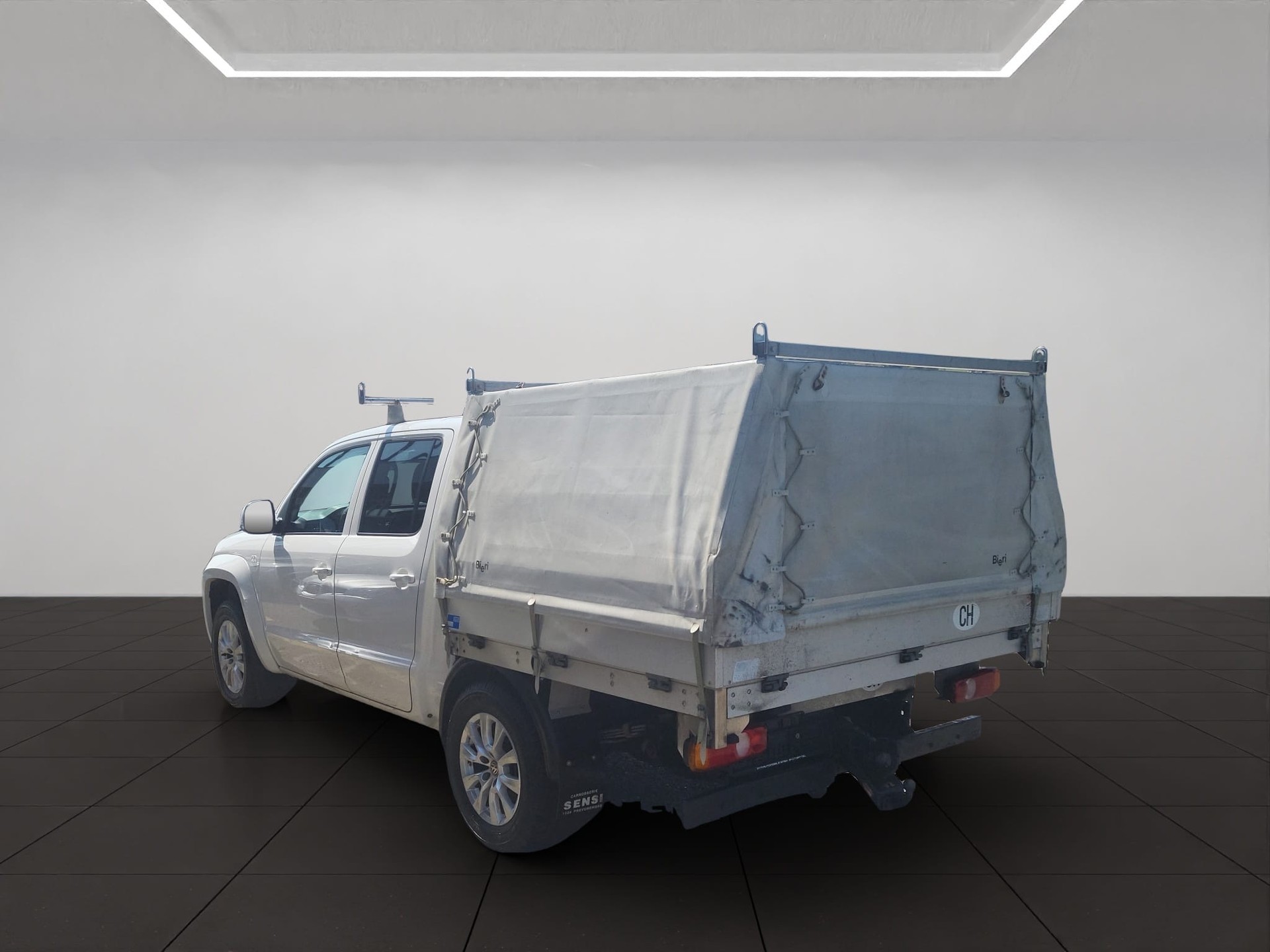VW Amarok 3.0TDI Comfortline 4Motion-image-2