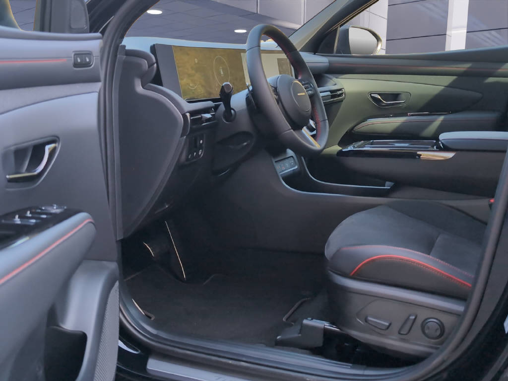 HYUNDAI TUCSON 1.6 T-GDi Hybrid N-Line 4WD-image-9