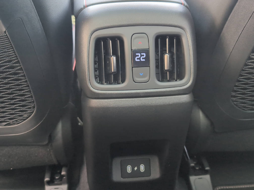 HYUNDAI TUCSON 1.6 T-GDi Hybrid N-Line 4WD-image-17