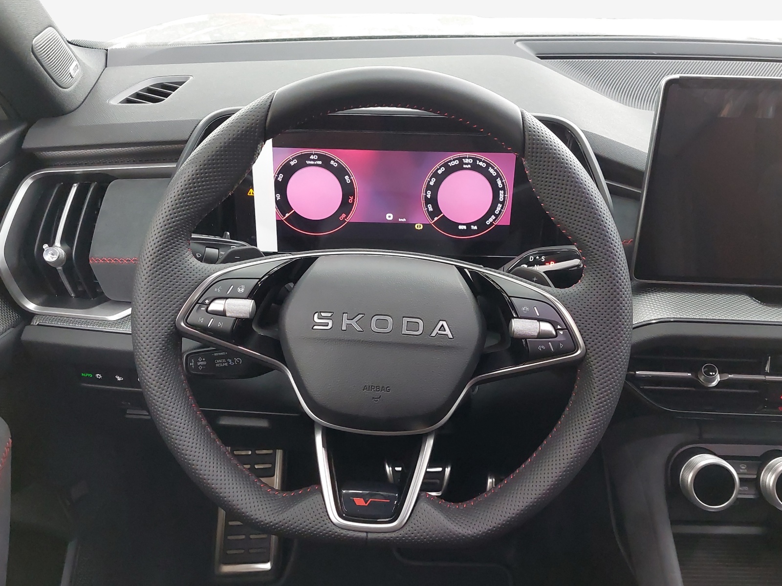 SKODA Kodiaq 2.0 TSI RS 4x4-image-9