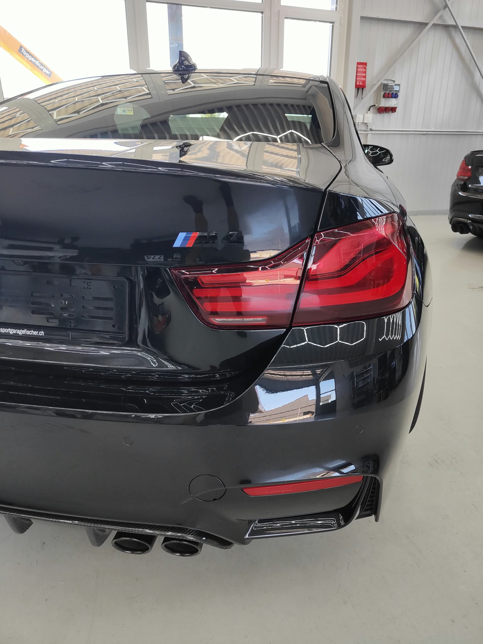 BMW M4 Coupé Competition DKG-image-5