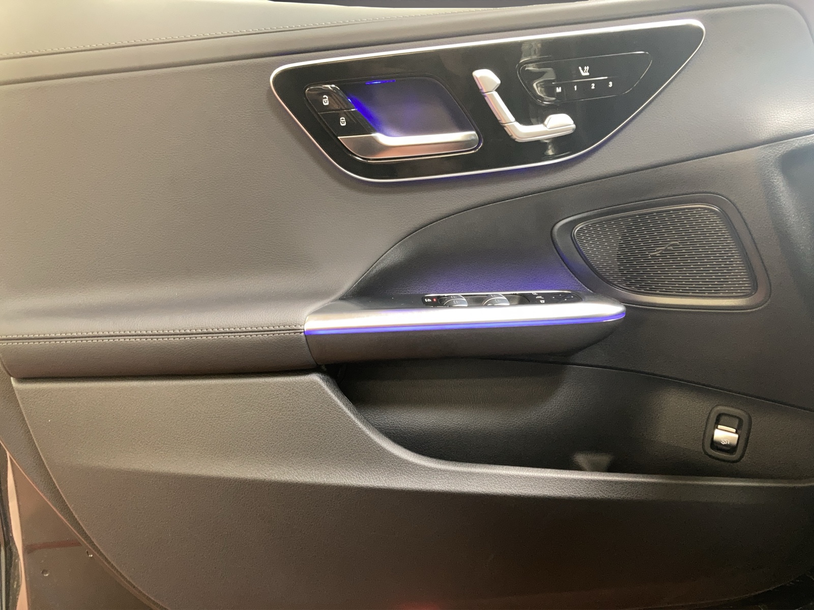 MERCEDES-BENZ C 220 d T 4 Matic Swiss Star-image-12