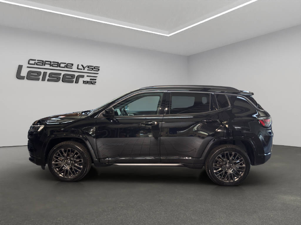 JEEP Compass 1.3 S 4xe-showroom-element-2