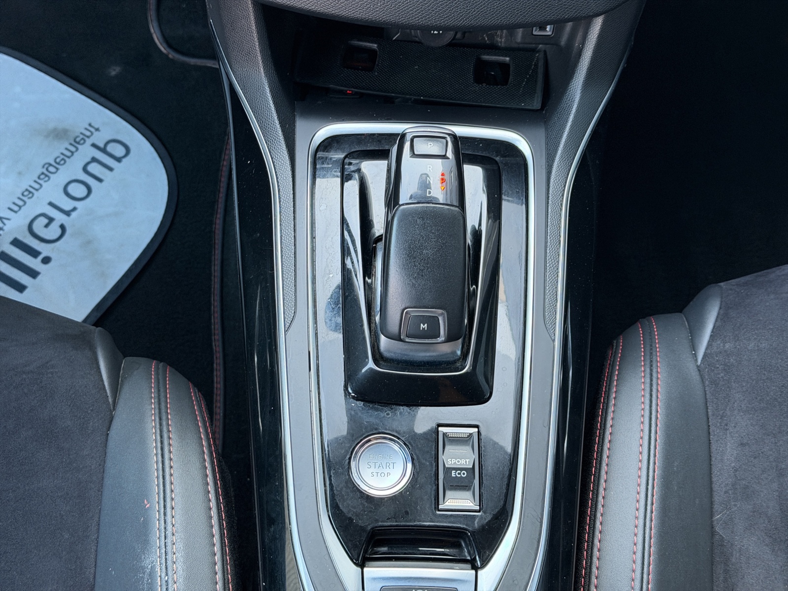 PEUGEOT 308 SW 1.6 THP GT EAT8-image-12