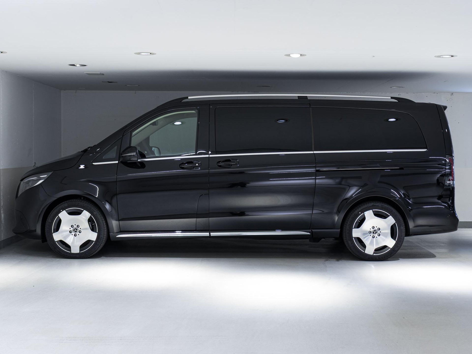 MERCEDES-BENZ V 300 d 4MATIC EXCLUSIVE Extralang-image-4