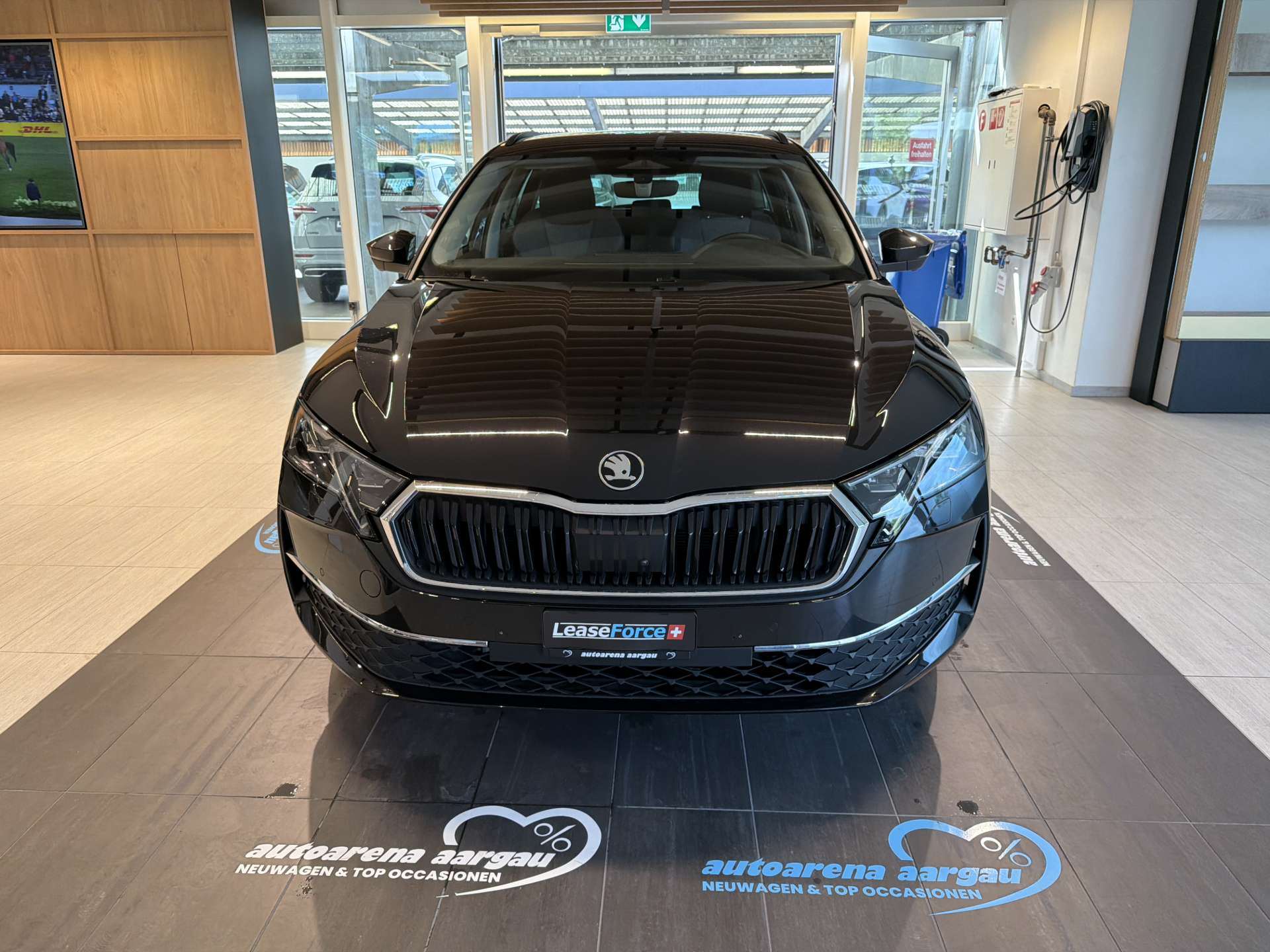 SKODA Octavia Combi 1.5 TSi mHEV Selection DSG-Automat-image-10
