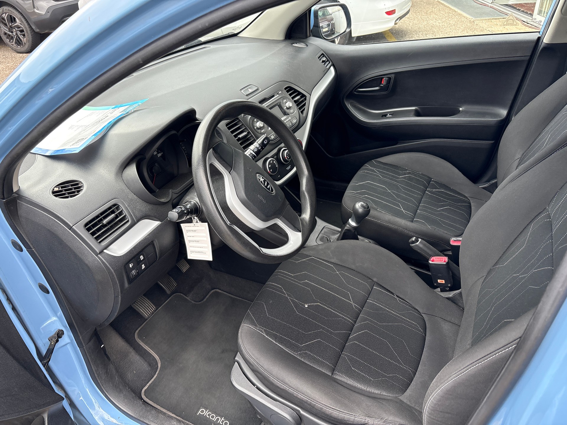KIA Picanto 1.0 CVVT Trend-image-6