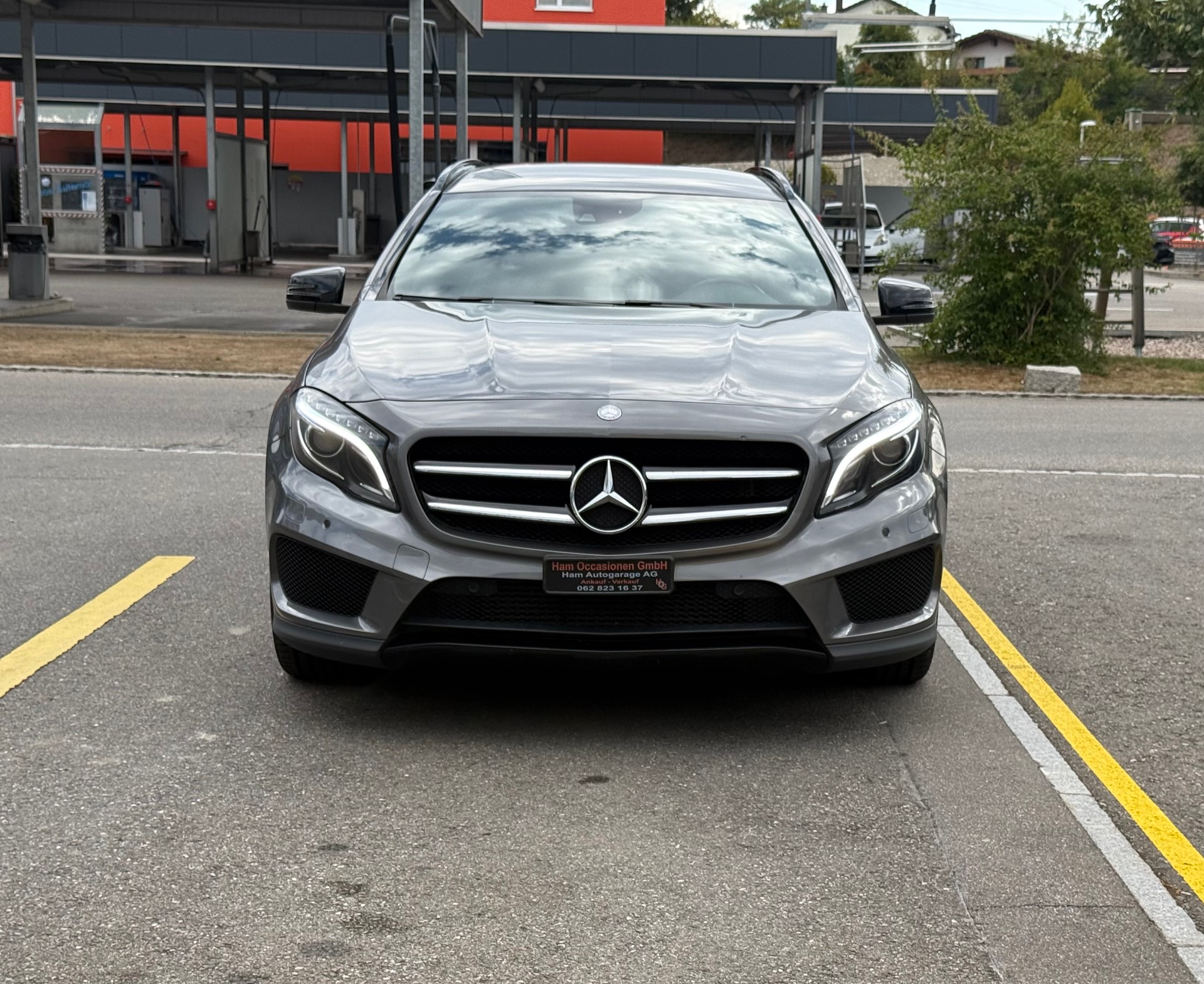 MERCEDES-BENZ GLA 250 AMG Line 4Matic 7G-DCT-image-0