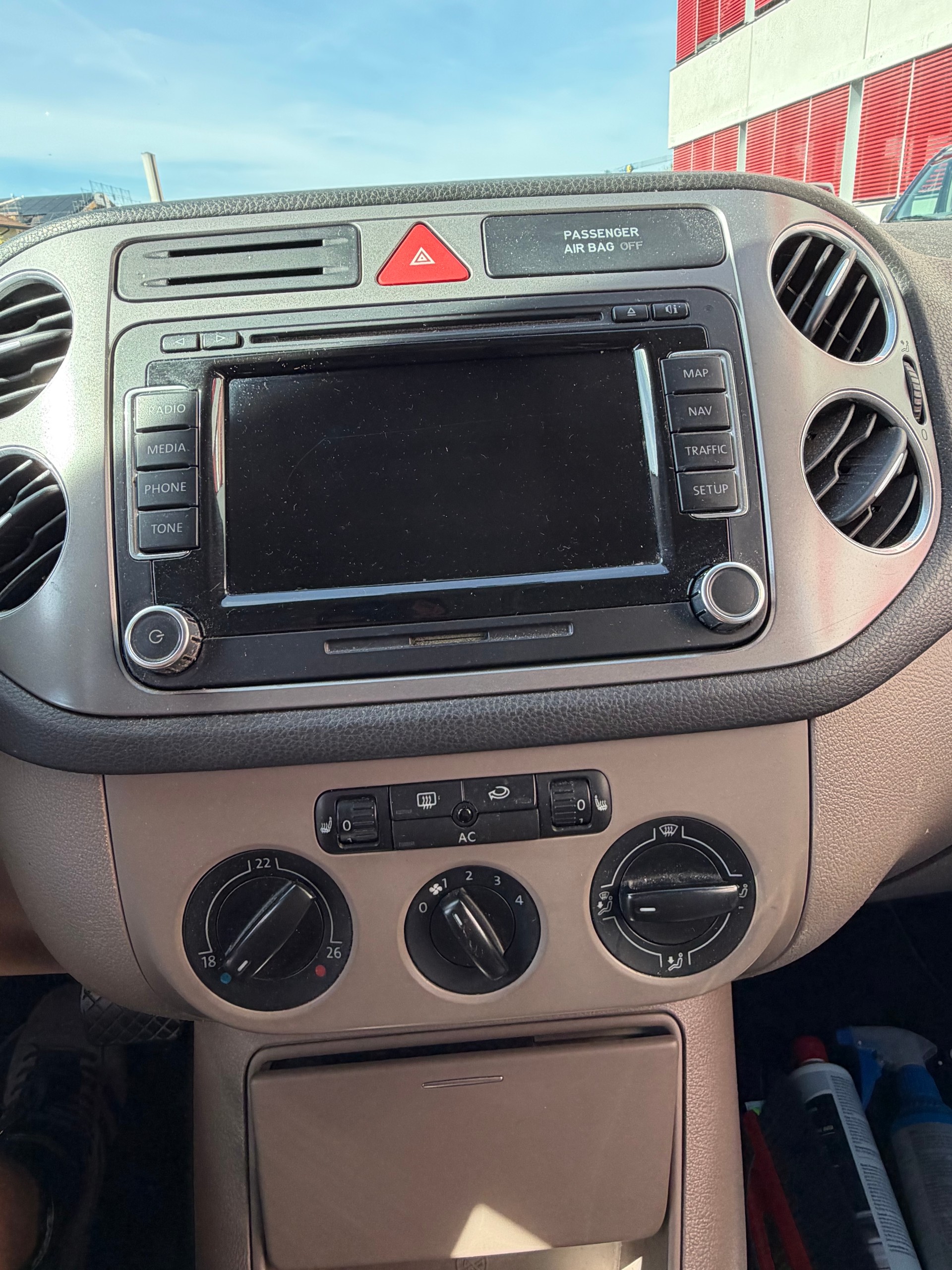VW Tiguan 2.0 TSI Track&Field Tiptronic-image-9