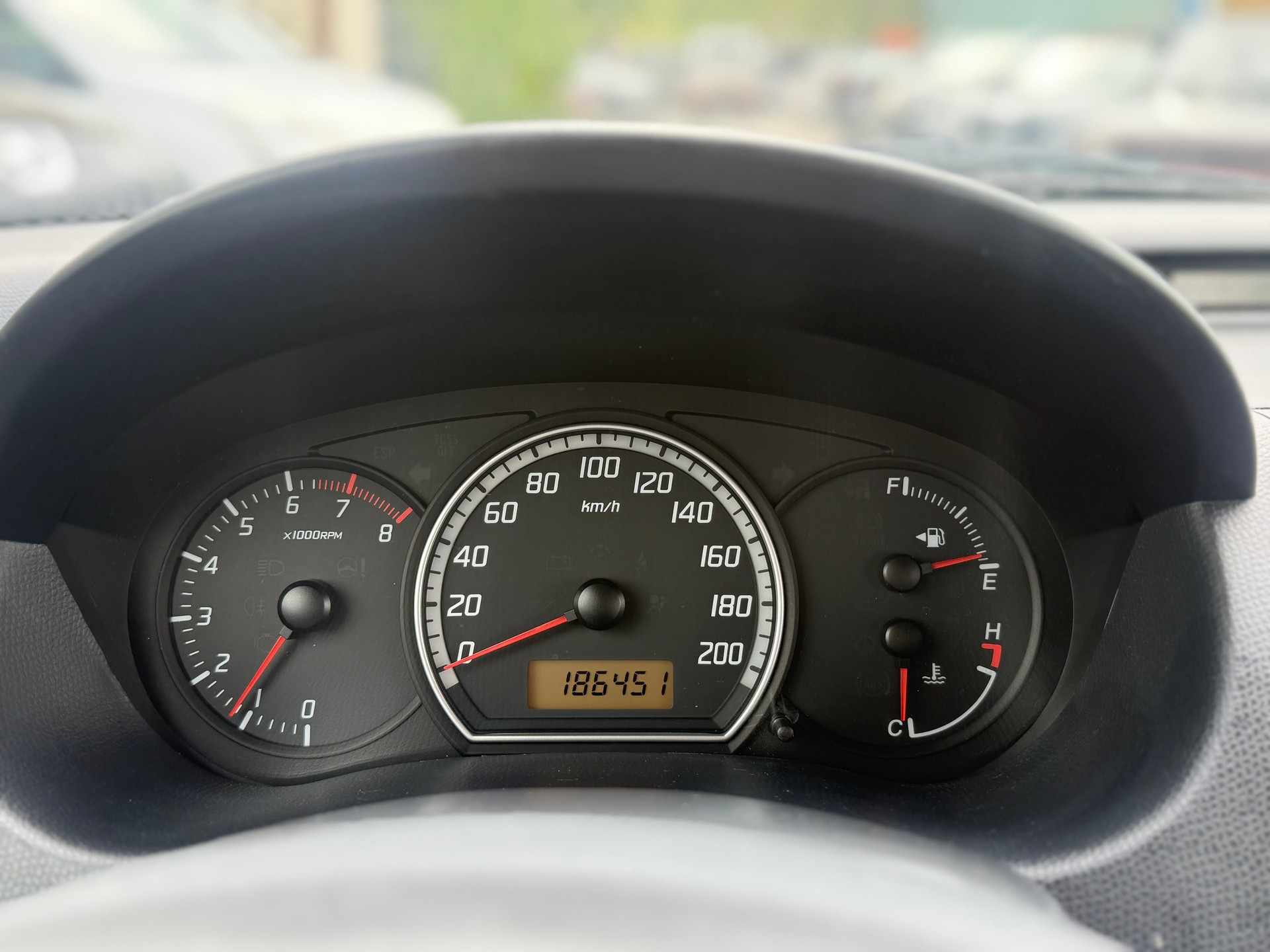 SUZUKI Swift 1.3i 16V GL Top Piz Sulai LE 4x4-image-9