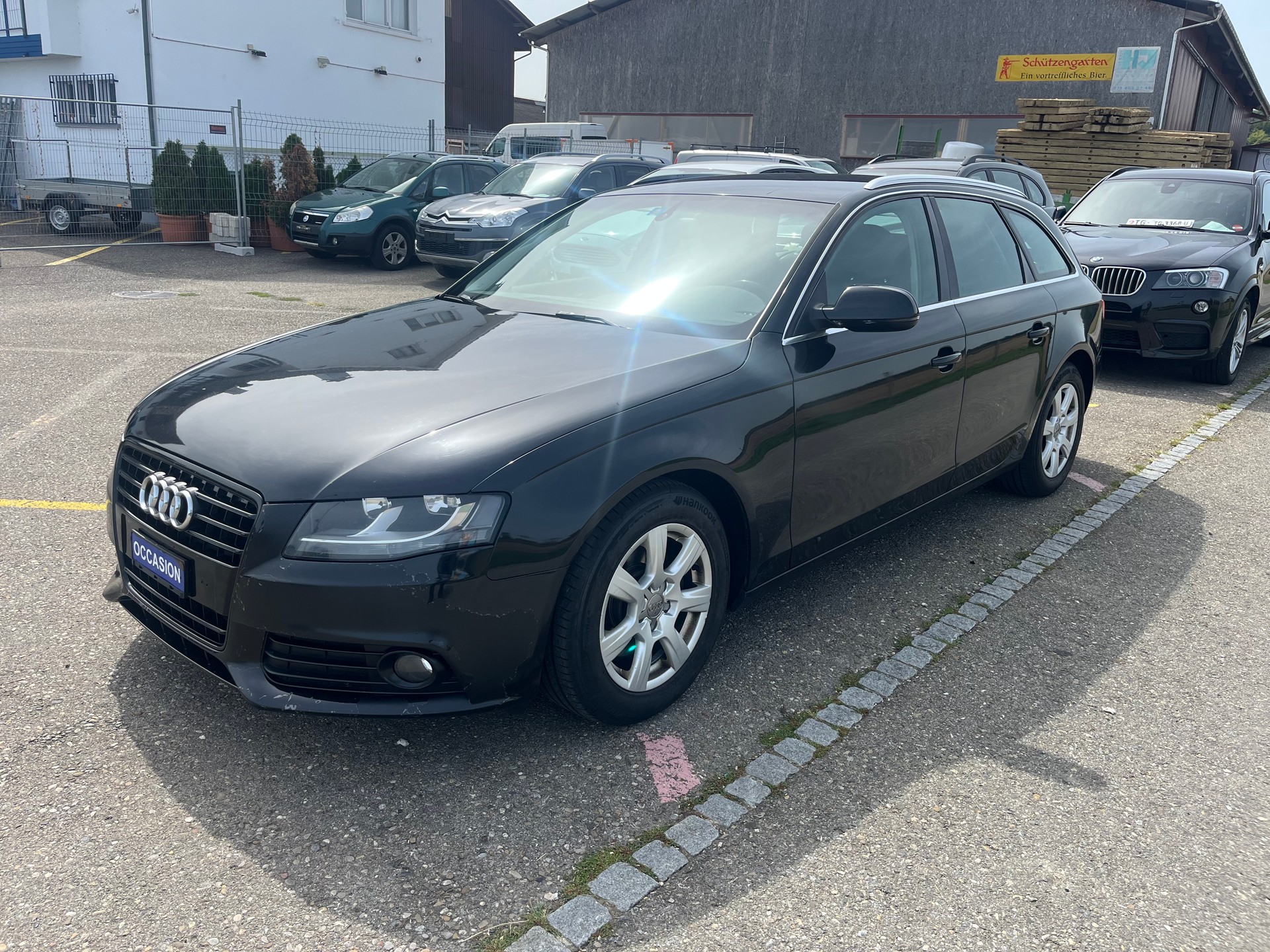 AUDI A4 Avant 2.0 TDI-image-0