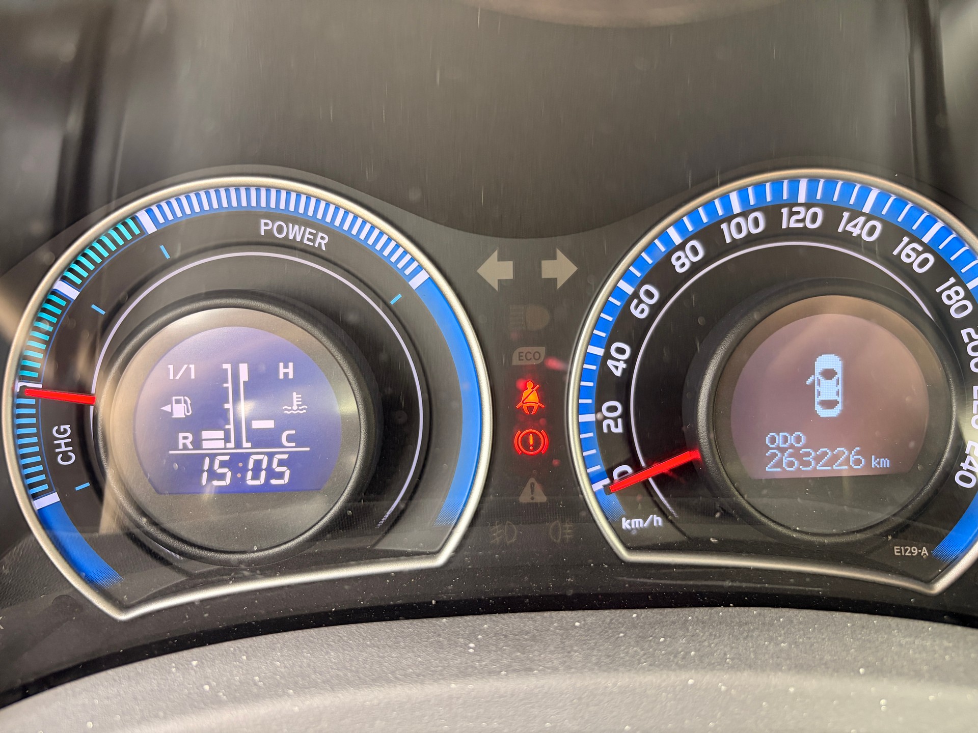 TOYOTA Auris 1.8 16V HSD Linea Luna-image-5