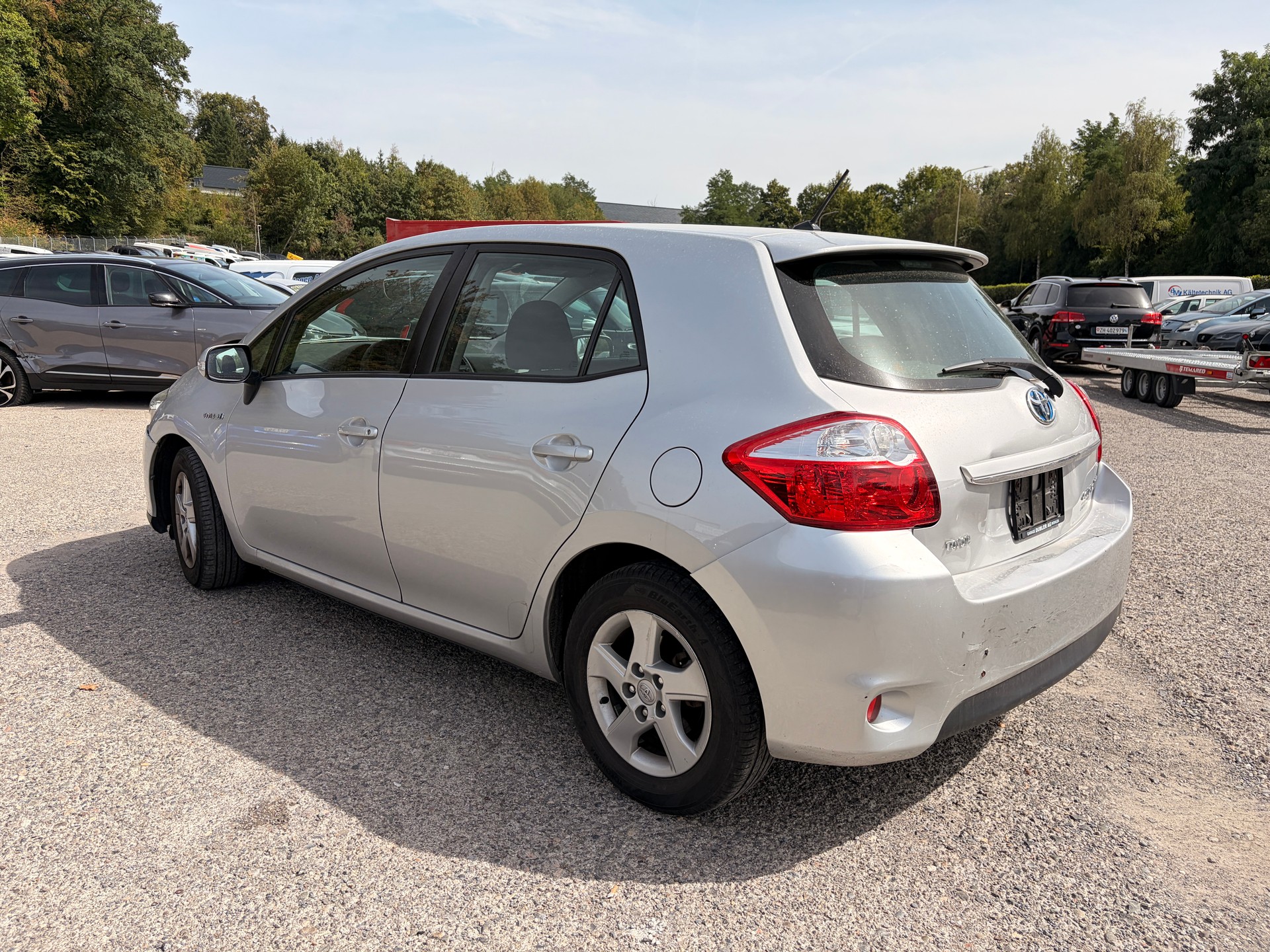 TOYOTA Auris 1.8 16V HSD Linea Luna-image-2
