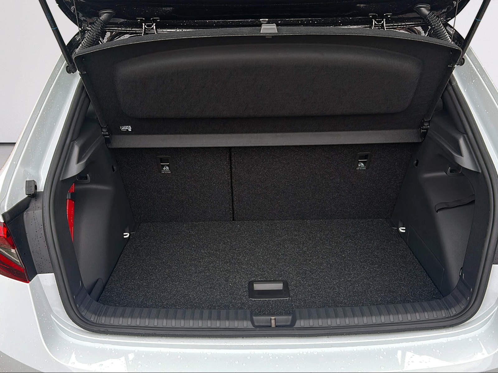 SKODA Fabia 1.5 TSI 130 DSG-image-5