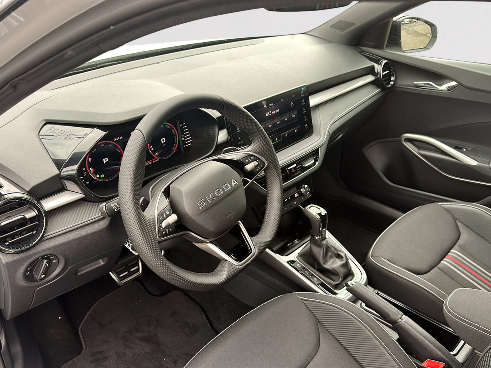 SKODA Fabia 1.5 TSI 130 DSG-image-3