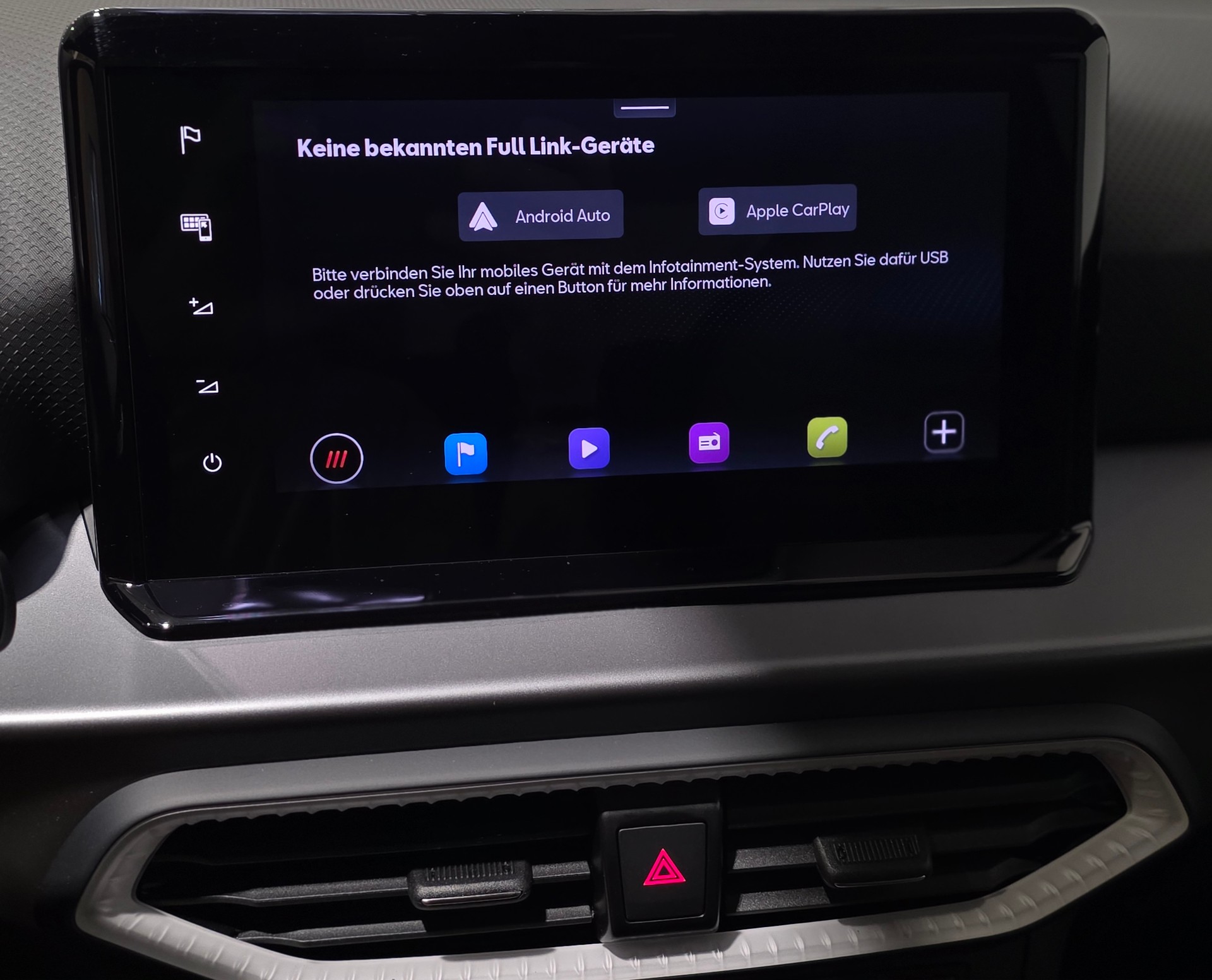 SEAT Arona 1.5 Eco TSI FR DSG-image-12