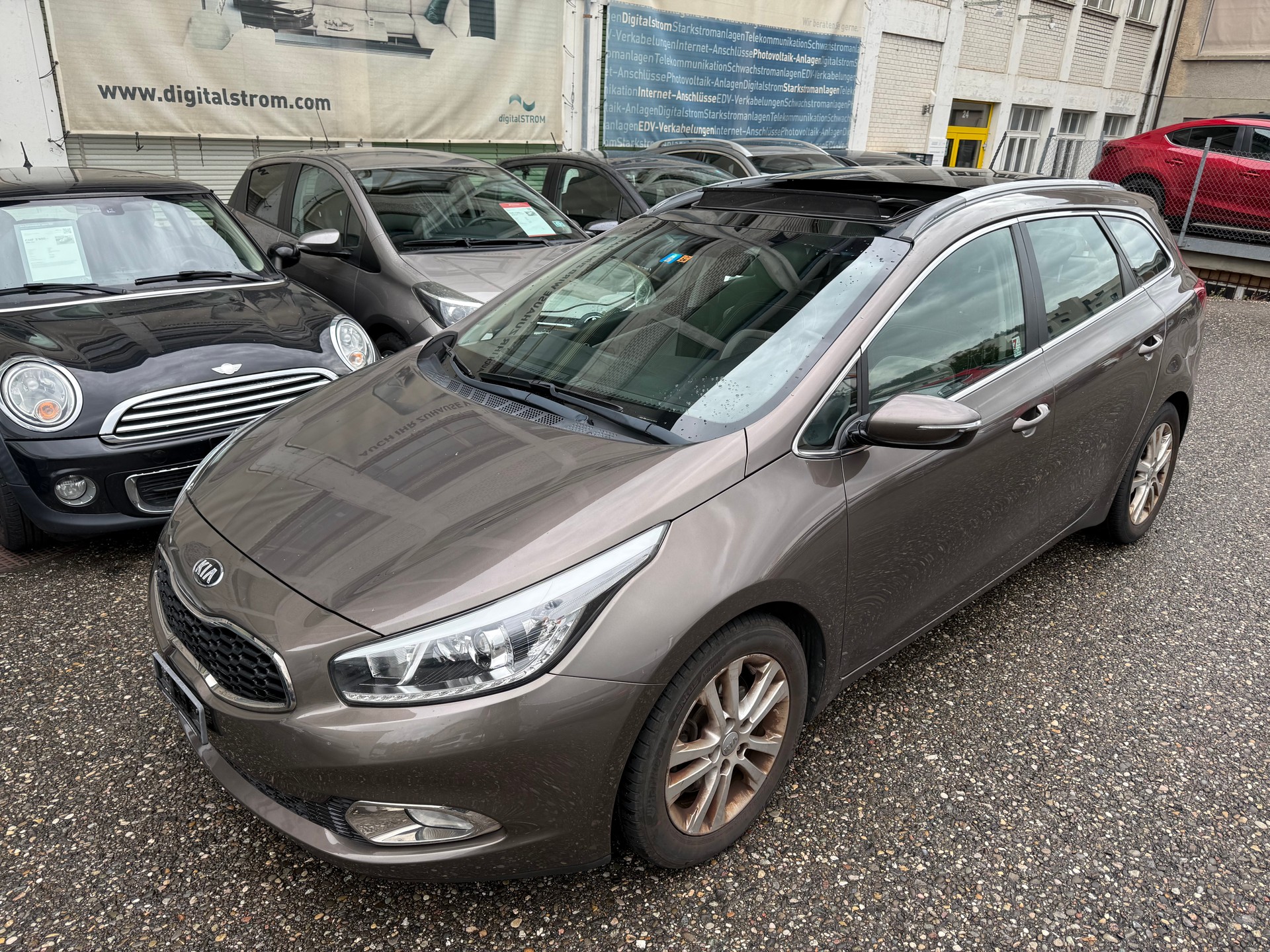 KIA Cee'd Sportswagon 1.6 GDi Style-image-0