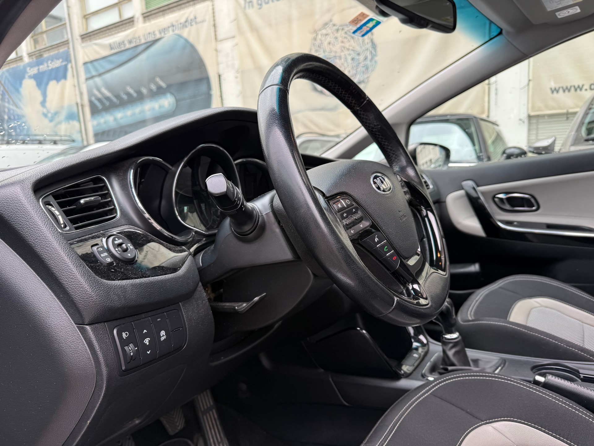 KIA Cee'd Sportswagon 1.6 GDi Style-image-6