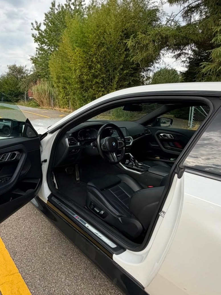 BMW M240i xDrive Steptronic *Top-Ausstattung*-image-3