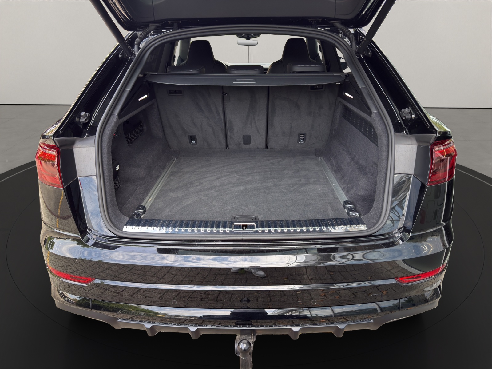 AUDI Q8 3.0 50 TDI quattro T-Tronic-image-23