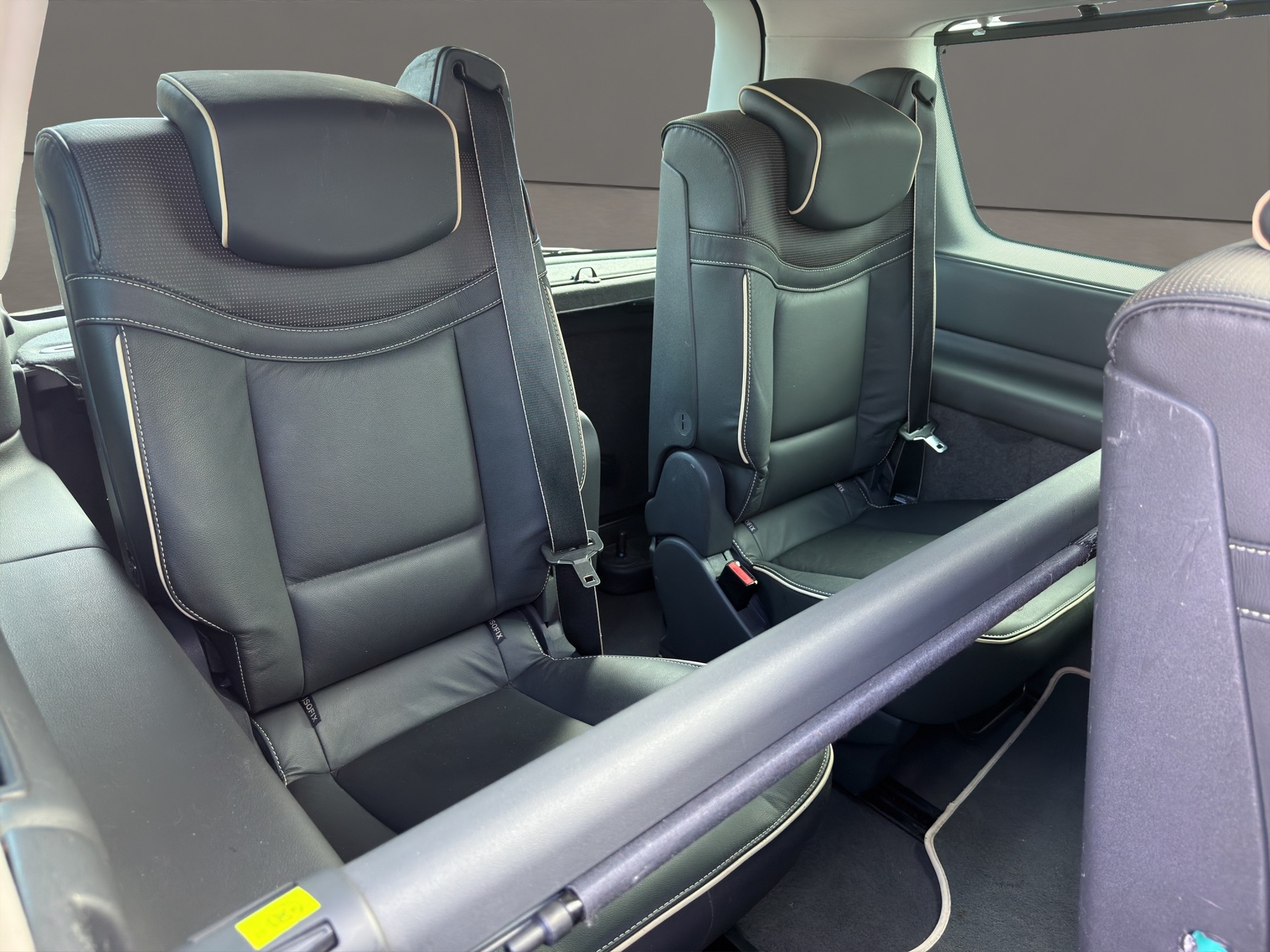 RENAULT Grand Espace 2.0 dCi Initiale Automatic 7 Plätze-image-12