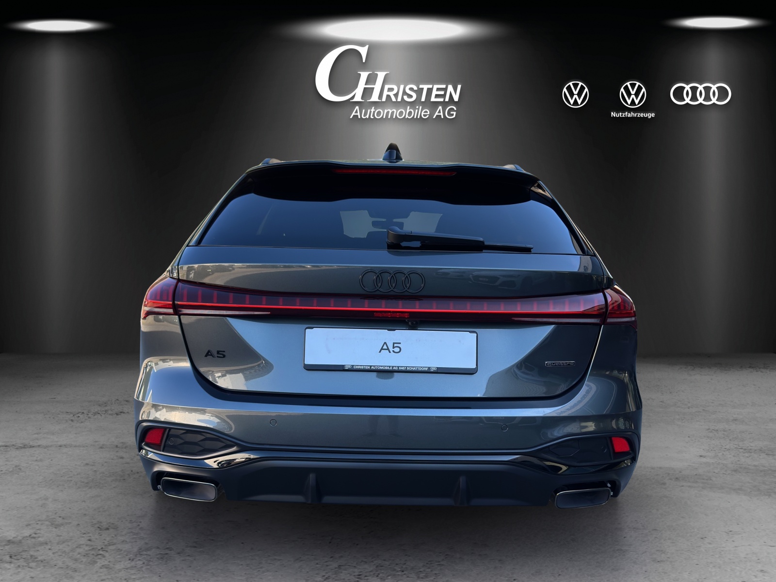 AUDI A5 Avant e-hybrid quattro Attraction 220 kW S tronic-image-4