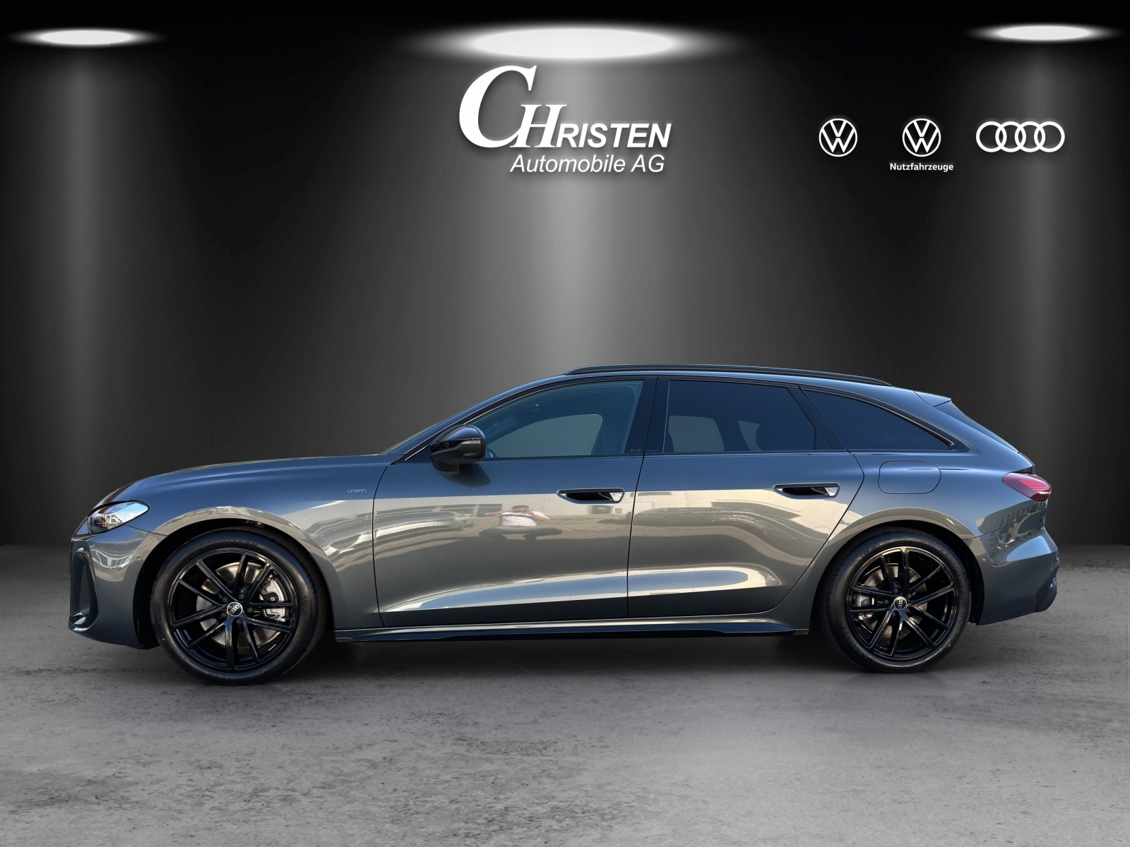 AUDI A5 Avant e-hybrid quattro Attraction 220 kW S tronic-showroom-element-1