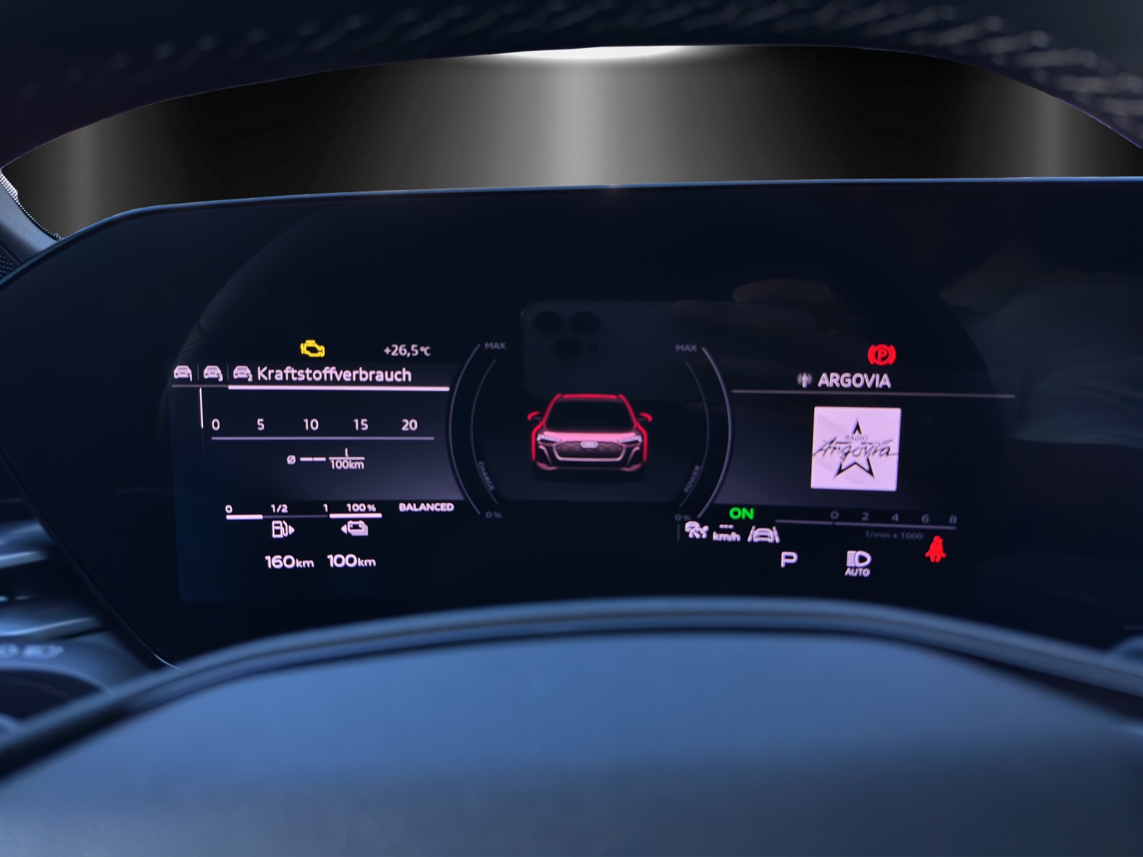 AUDI A5 Avant e-hybrid quattro Attraction 220 kW S tronic-image-12