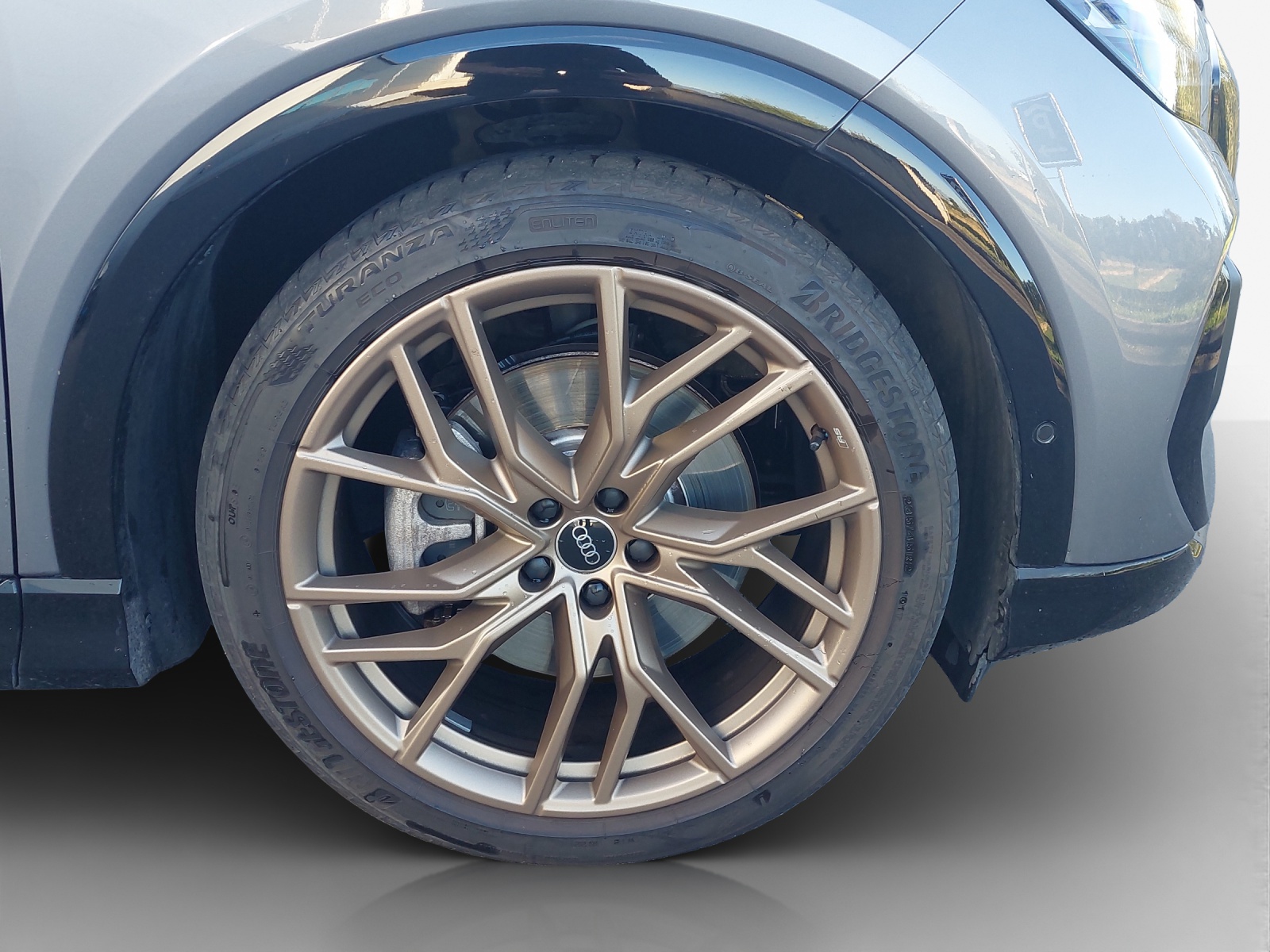 AUDI Q4 Sportback e-tron 50 quattro-image-13